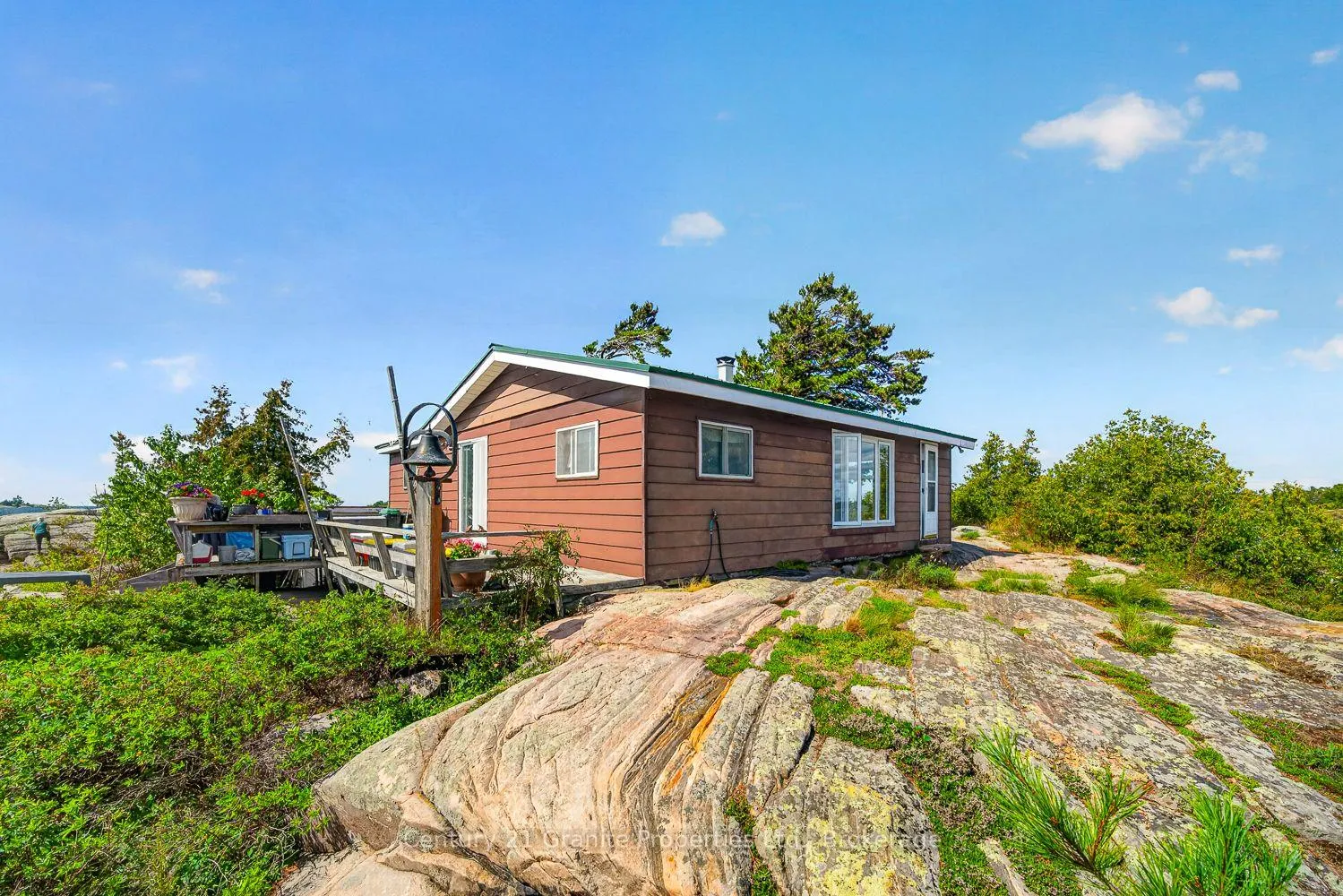 Photo 5 of 1 369C Island, Carling — HOMEH