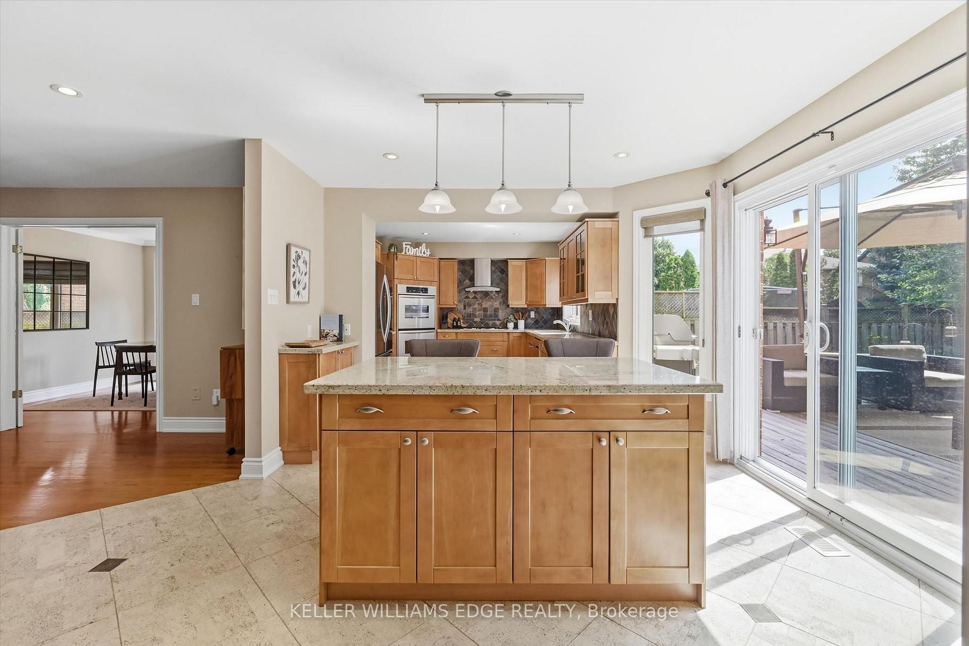 Photo 12 of 1472 Livery Lane, Oakville, Glen Abbey — HOMEH