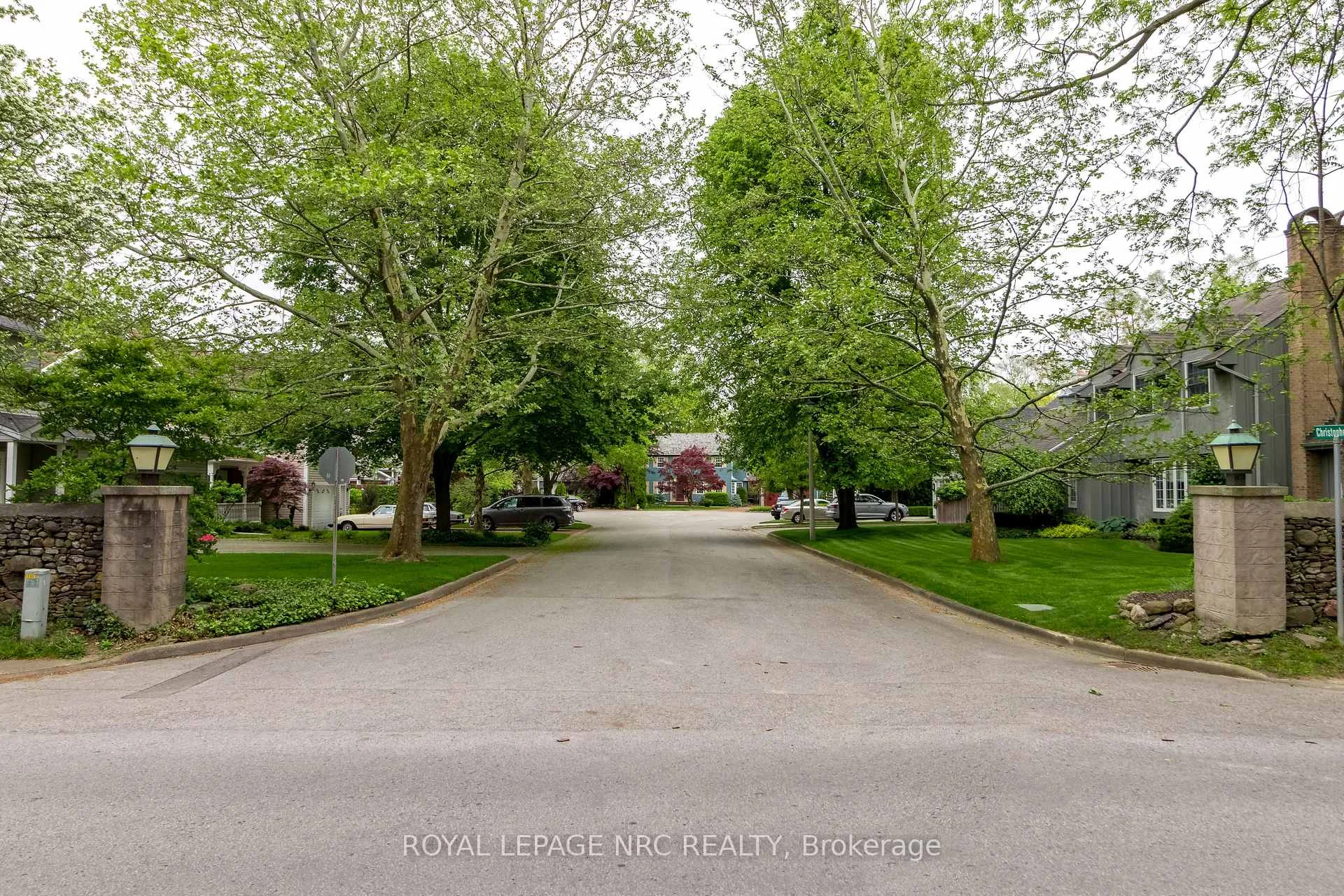 Photo 7 of 7 Christopher Street, Niagara-on-the-Lake, Town — HOMEH