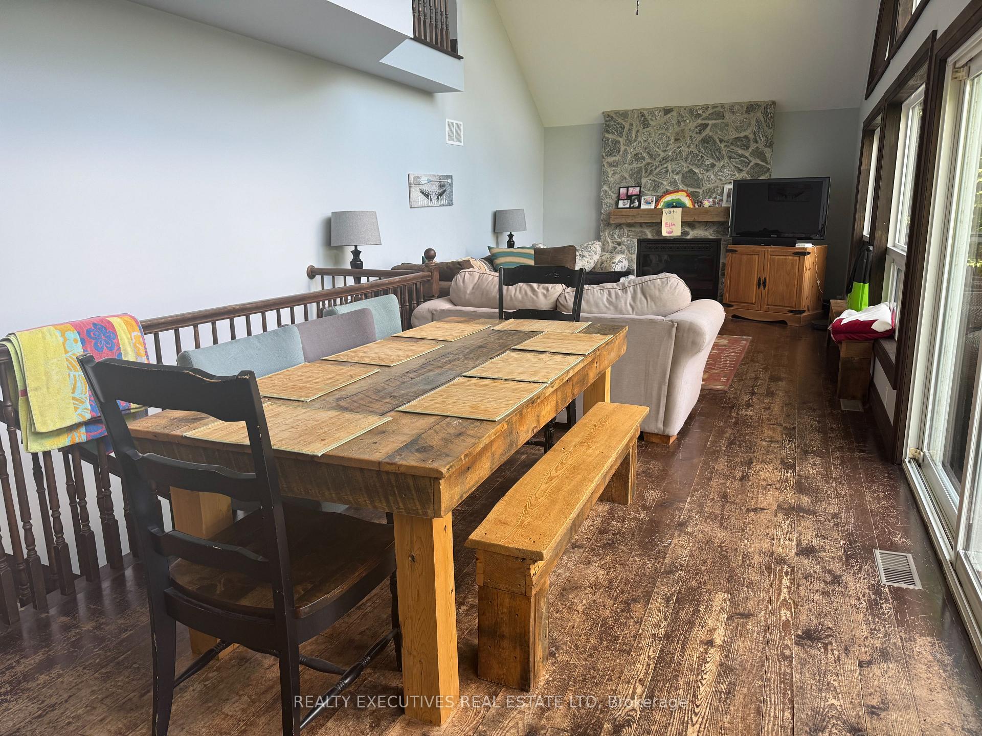 Photo 5 of 3A Whippoorwill Lane N, Frontenac, Frontenac South — HOMEH