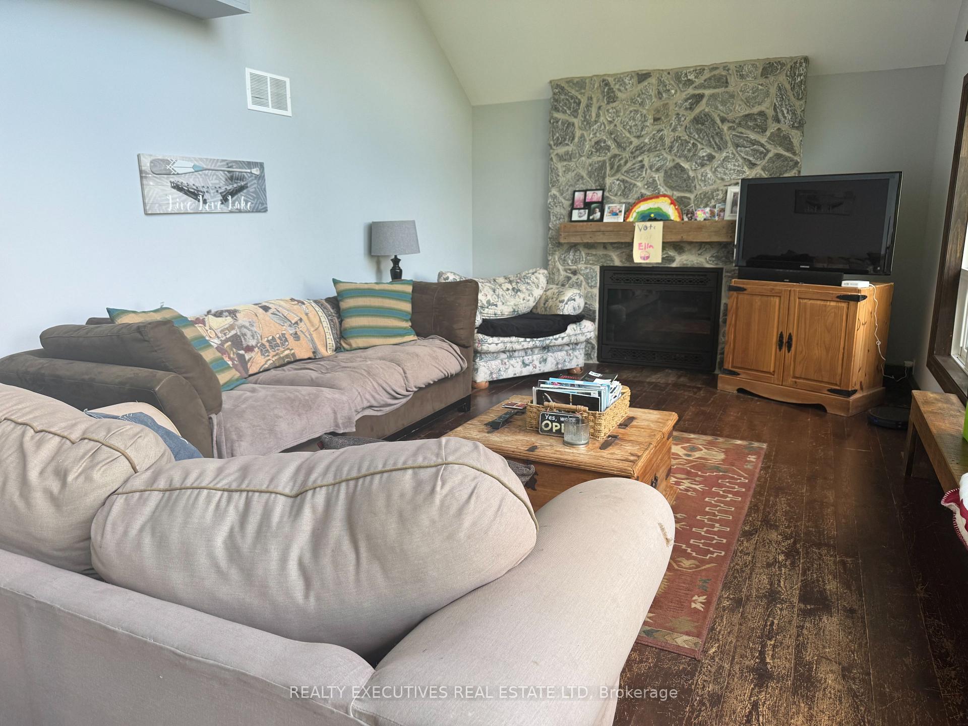 Photo 6 of 3A Whippoorwill Lane N, Frontenac, Frontenac South — HOMEH