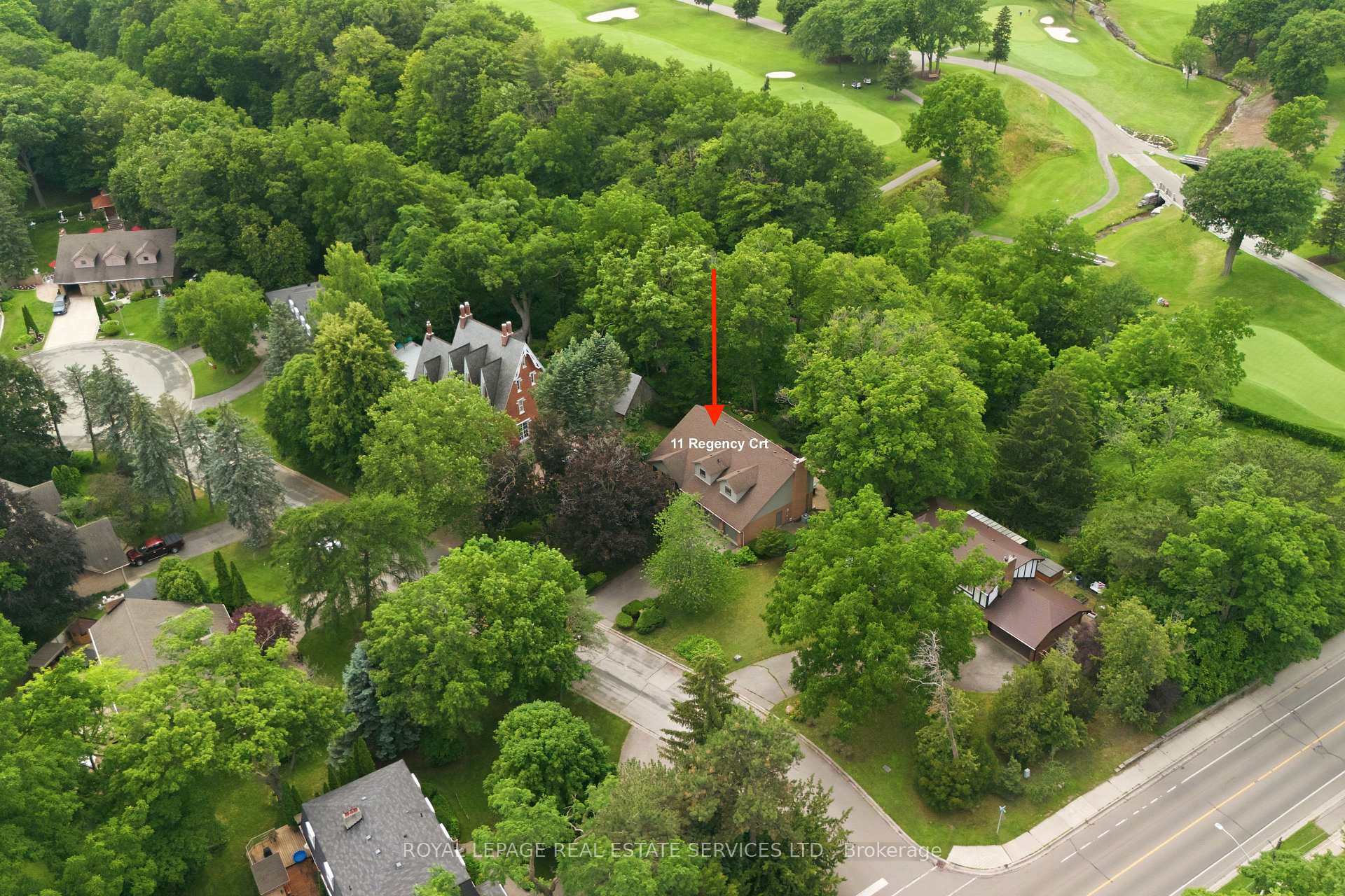 Photo 1 of 11 Regency Court, Oakville, College Park — HOMEH