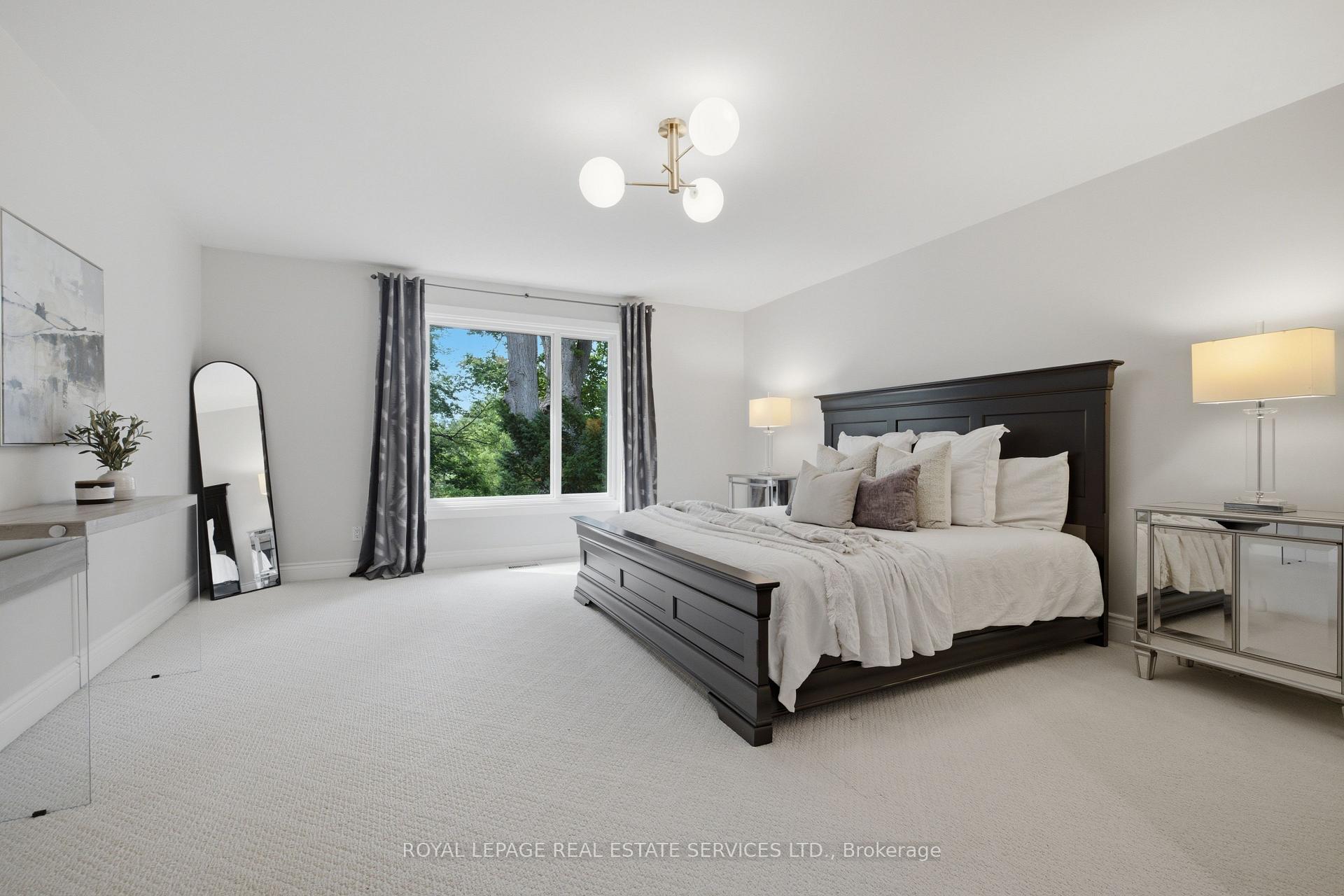 Photo 21 of 11 Regency Court, Oakville, College Park — HOMEH