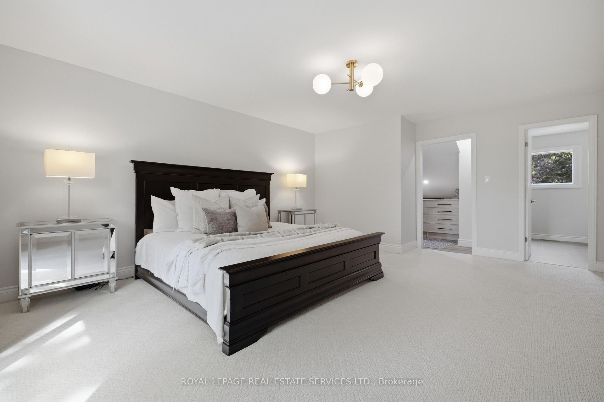 Photo 22 of 11 Regency Court, Oakville, College Park — HOMEH