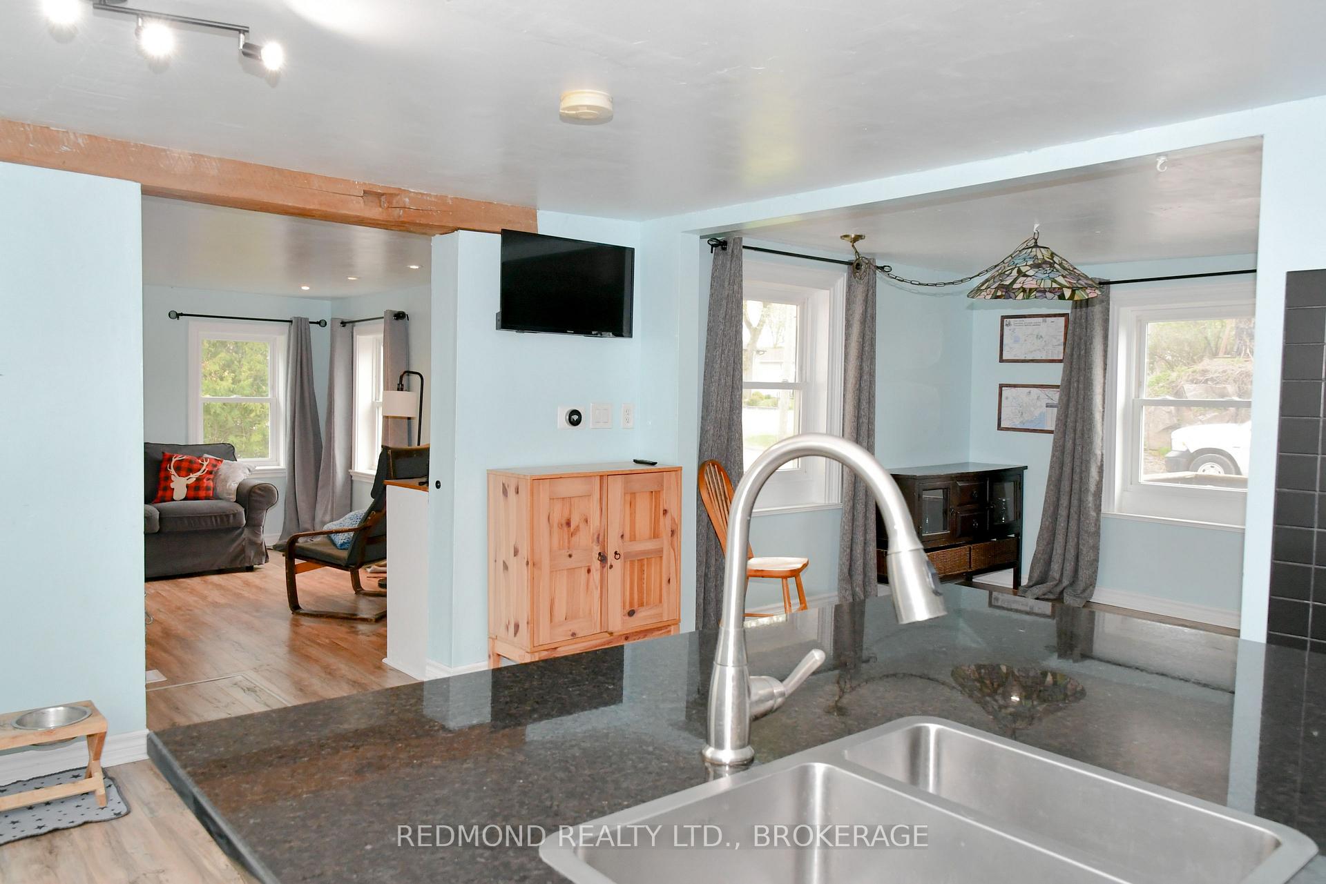 Photo 15 of 590 Queen Street, Gananoque, Gananoque — HOMEH
