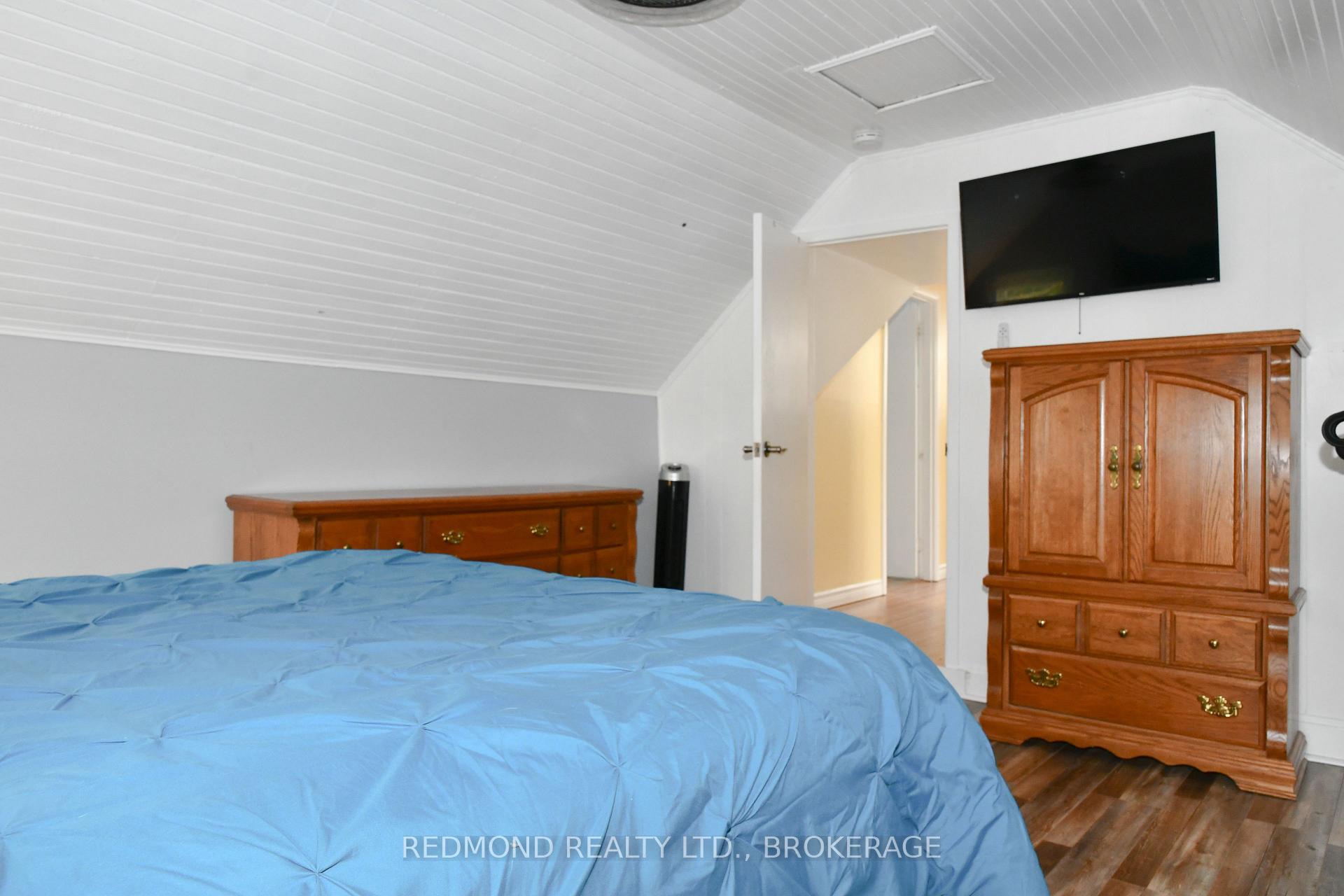 Photo 20 of 590 Queen Street, Gananoque, Gananoque — HOMEH