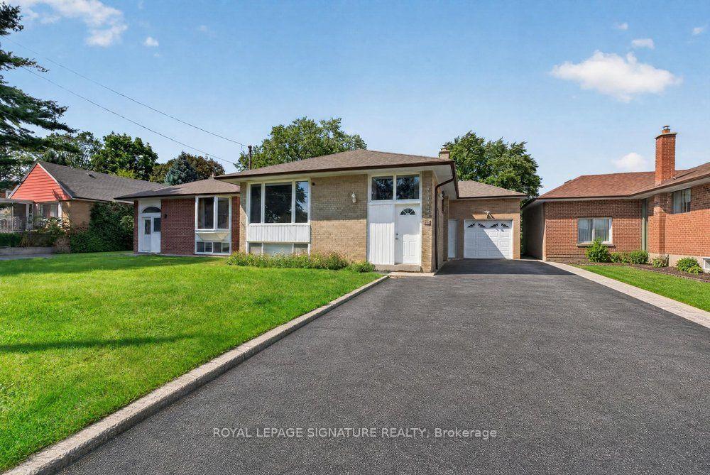 Photo 1 of 128 Trinnell Boulevard, Scarborough, Clairlea-Birchmount — HOMEH