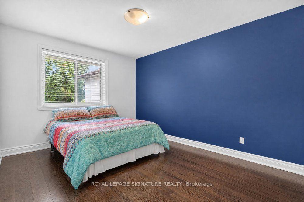 Photo 24 of 128 Trinnell Boulevard, Scarborough, Clairlea-Birchmount — HOMEH