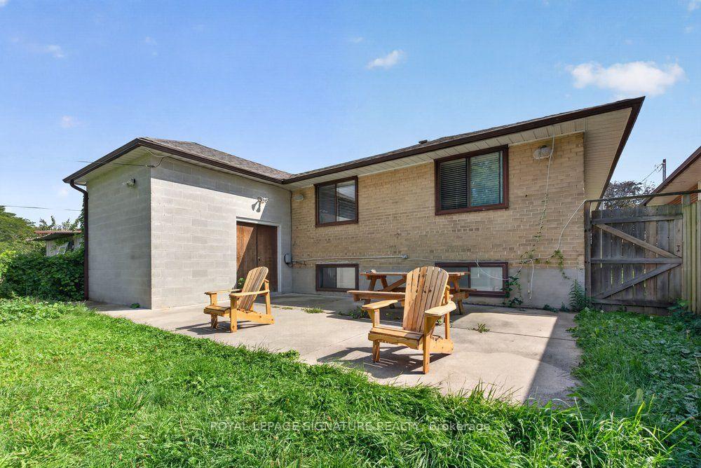 Photo 39 of 128 Trinnell Boulevard, Scarborough, Clairlea-Birchmount — HOMEH