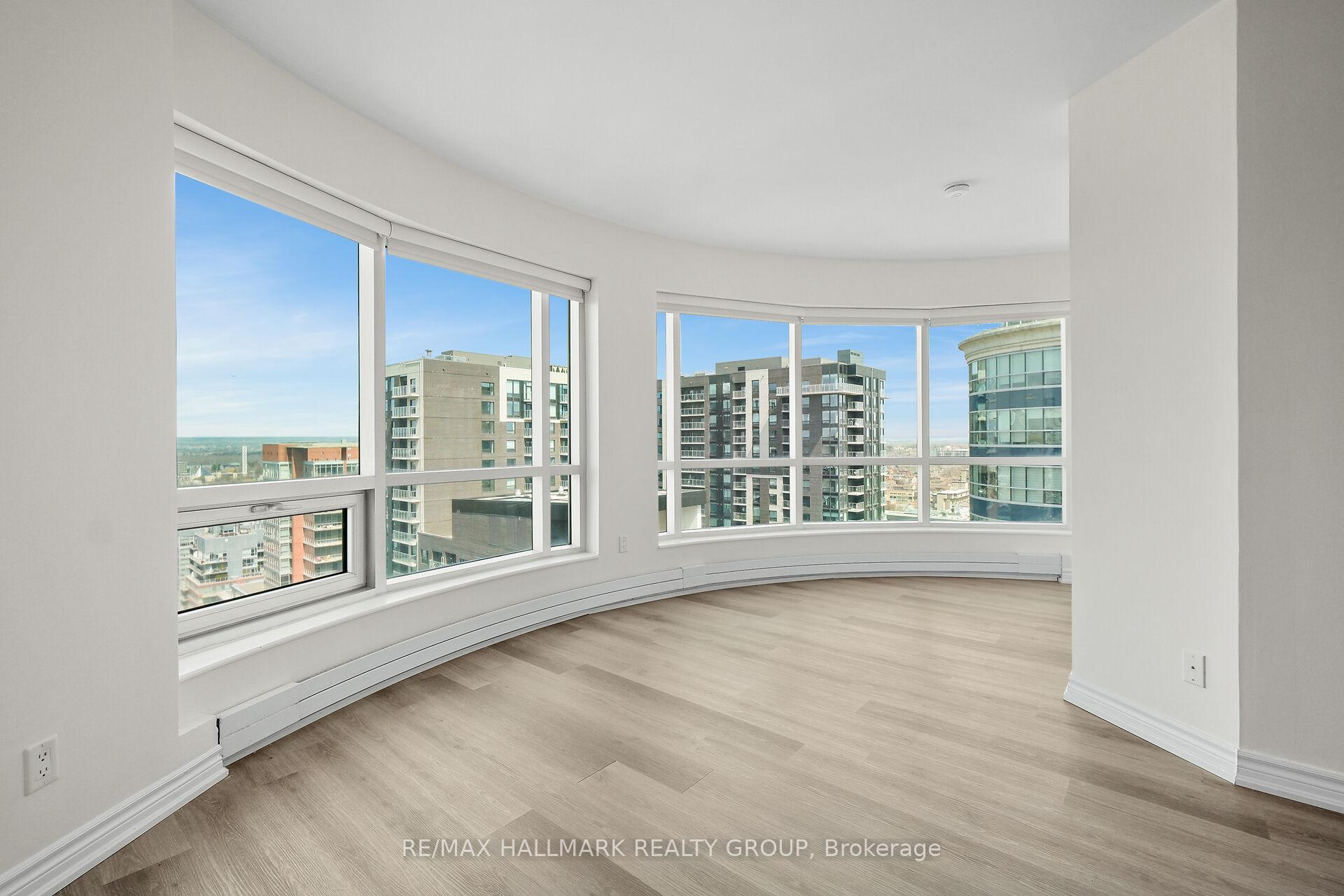 Front of Unit 2404, 234 Rideau Street