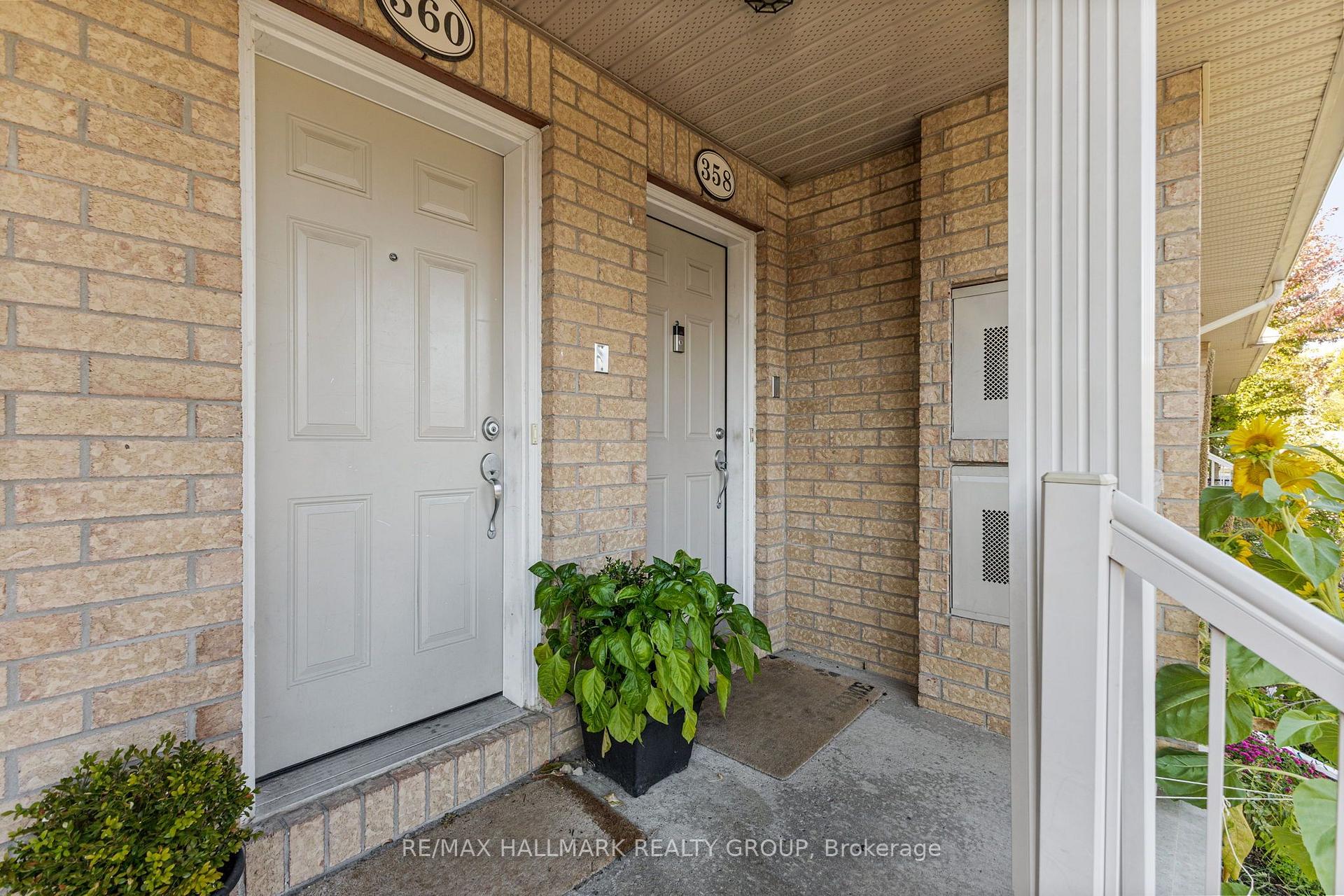 Photo 5 of 358 Galston Private, Ottawa, Mer Bleue/Bradley Estates/Anderson Park — HOMEH