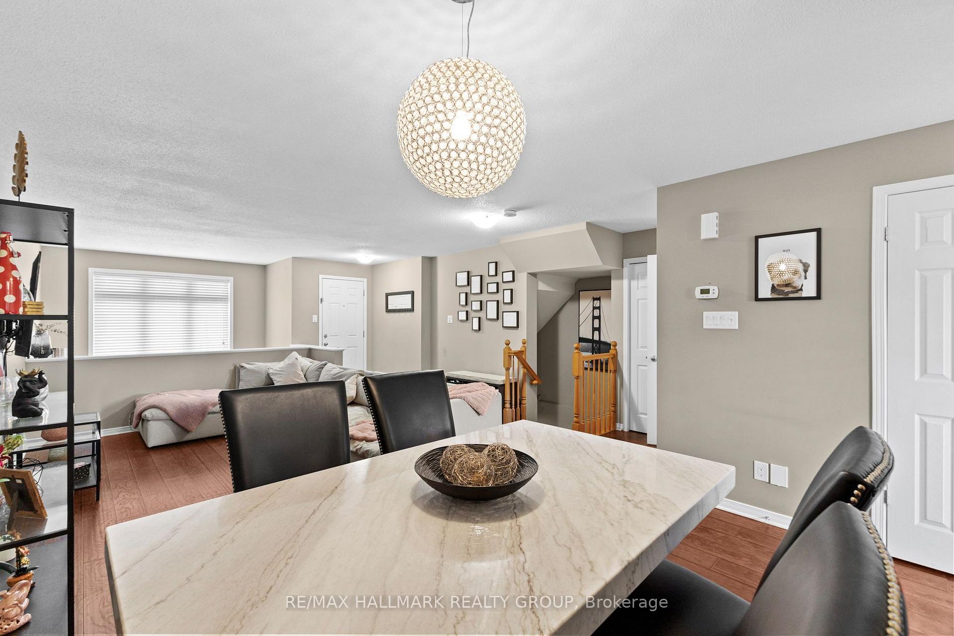 Photo 22 of 358 Galston Private, Ottawa, Mer Bleue/Bradley Estates/Anderson Park — HOMEH
