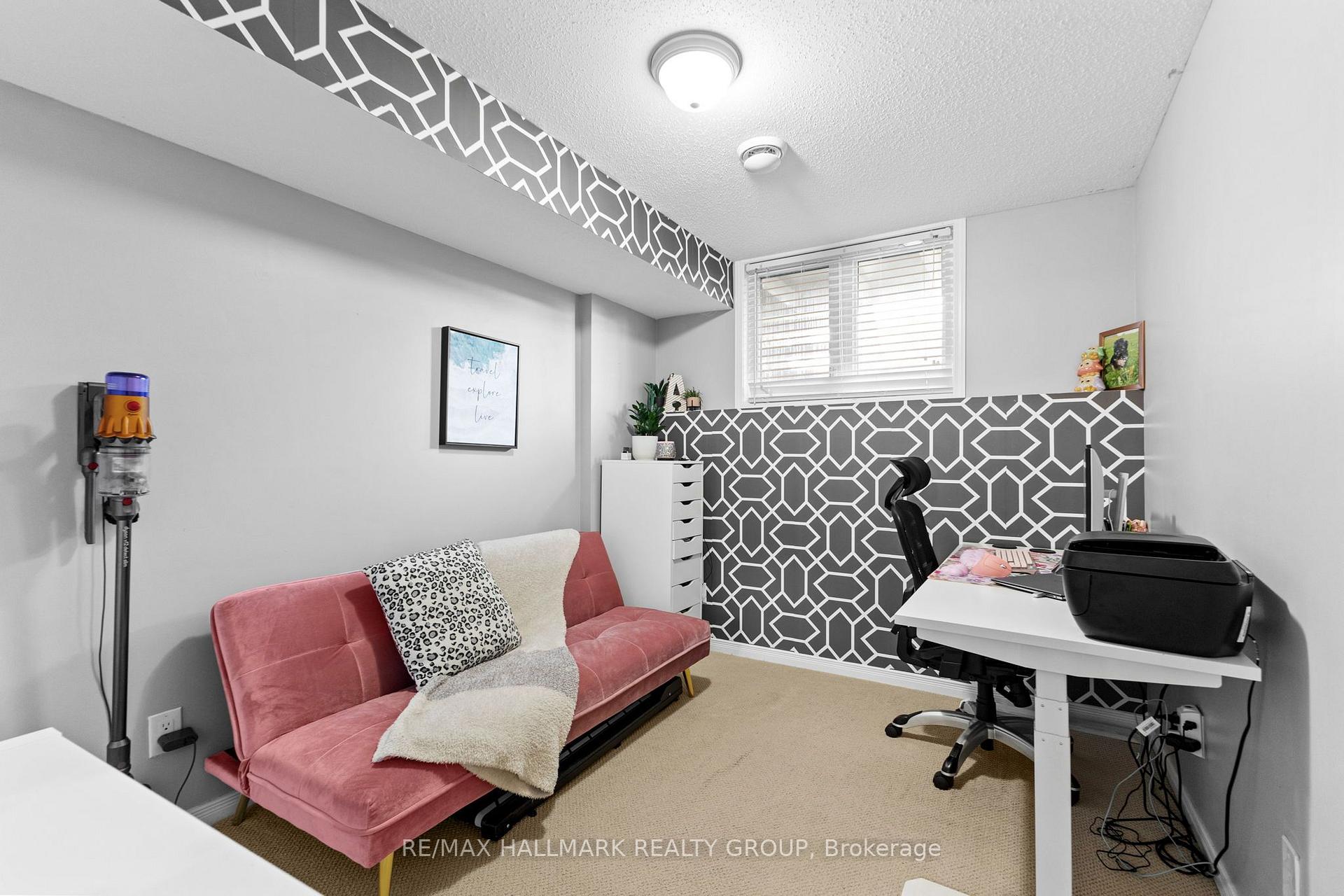 Photo 32 of 358 Galston Private, Ottawa, Mer Bleue/Bradley Estates/Anderson Park — HOMEH