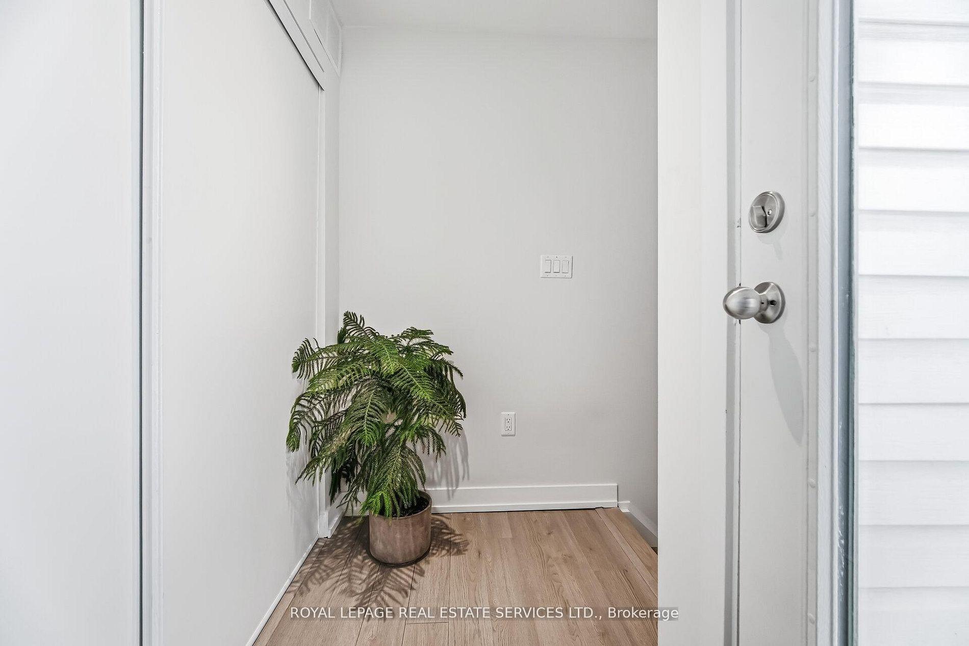 Photo 29 of Unit 402, 8 Drummond Street, Etobicoke, Mimico — HOMEH