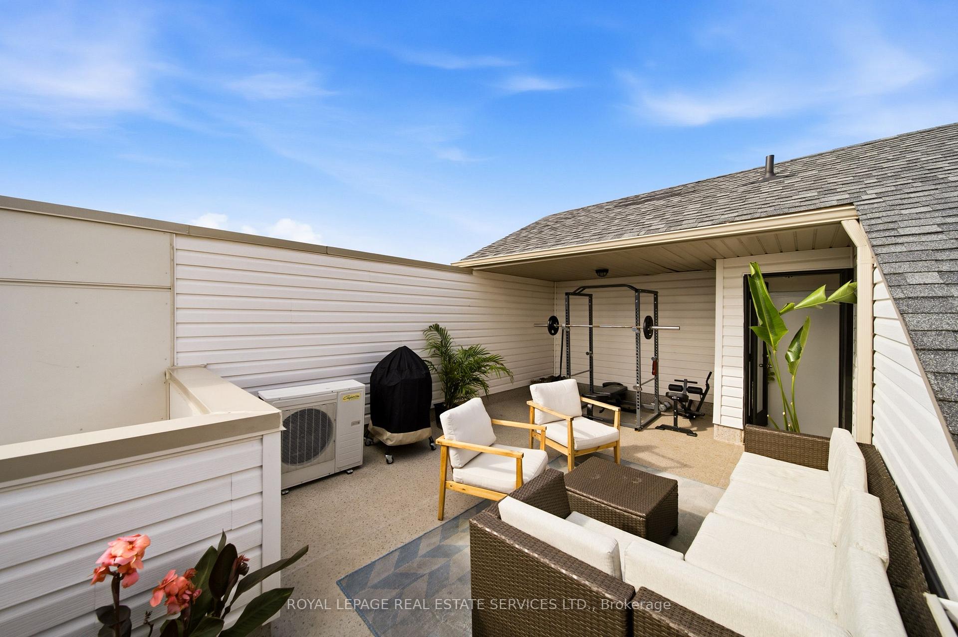 Photo 37 of Unit 402, 8 Drummond Street, Etobicoke, Mimico — HOMEH