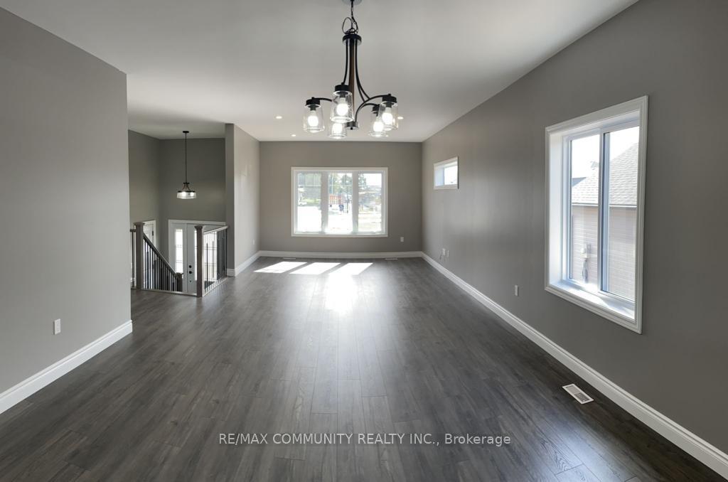 Photo 22 of 10 Redwood Drive, Belleville, Thurlow Ward — HOMEH