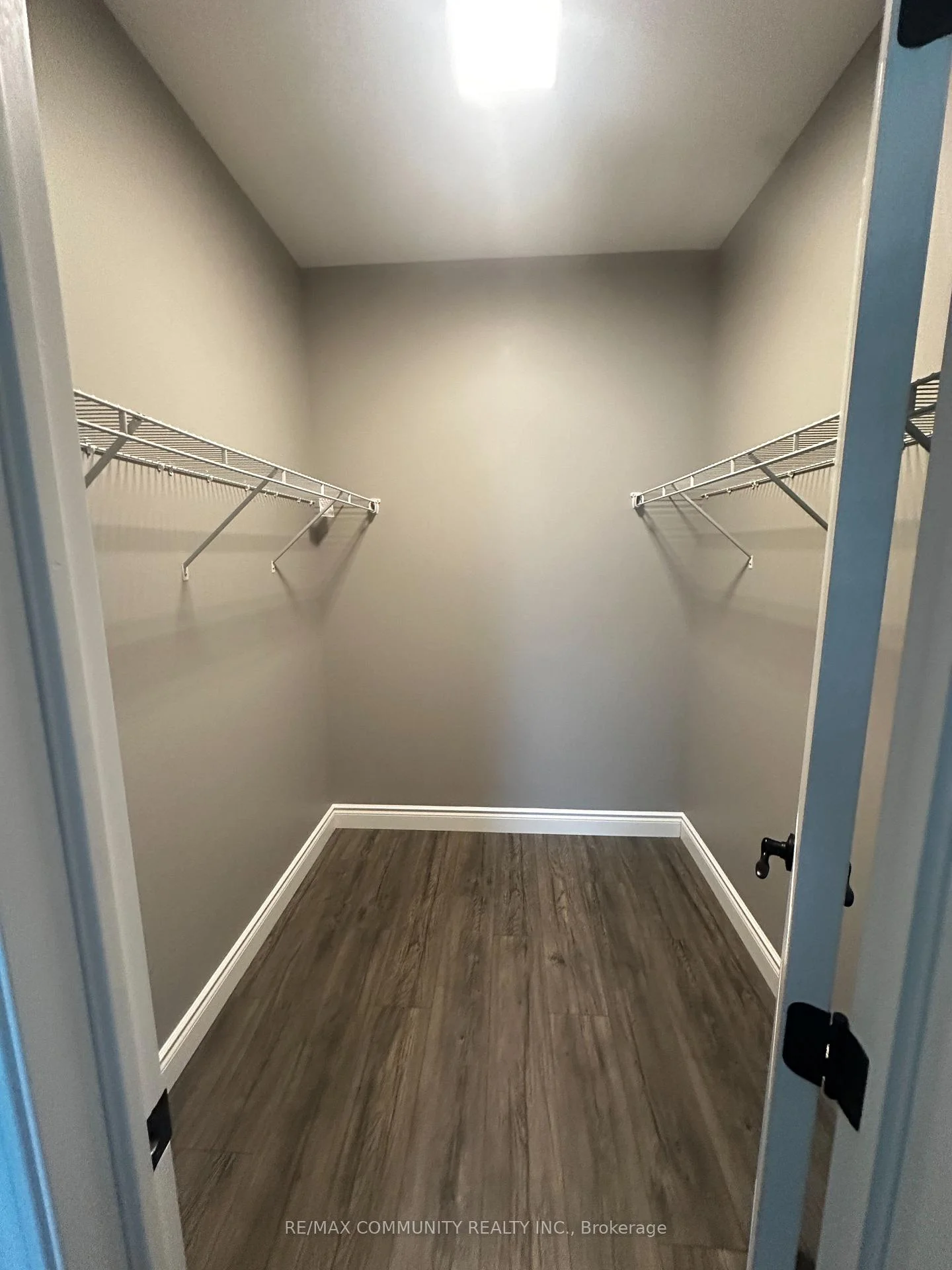 Photo 15 of 10 Redwood Drive, Belleville, Thurlow Ward — HOMEH