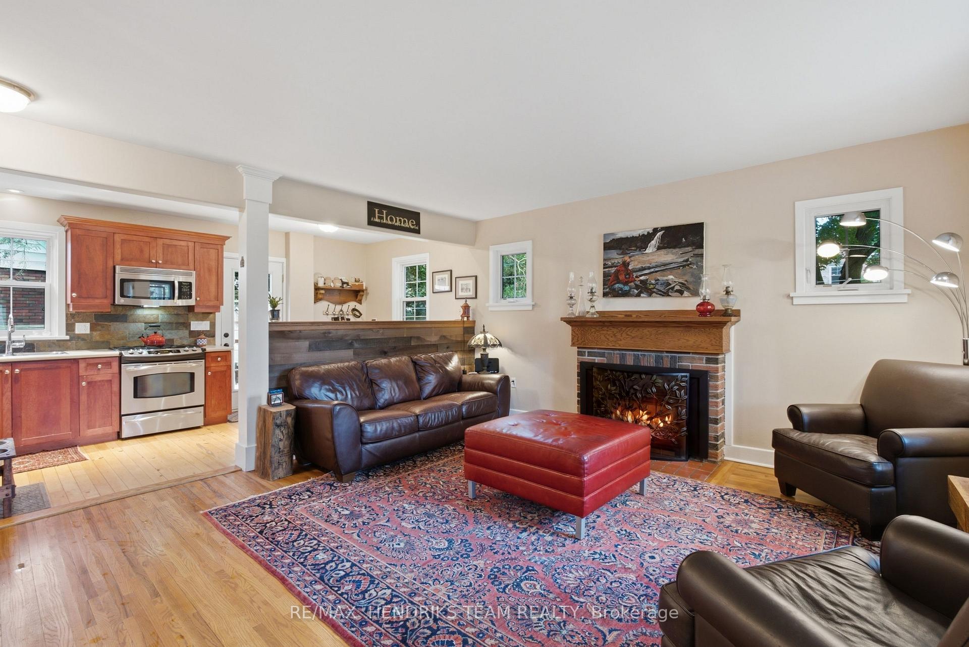 Photo 7 of 138 Kathleen Street, Guelph, Exhibition Park — HOMEH