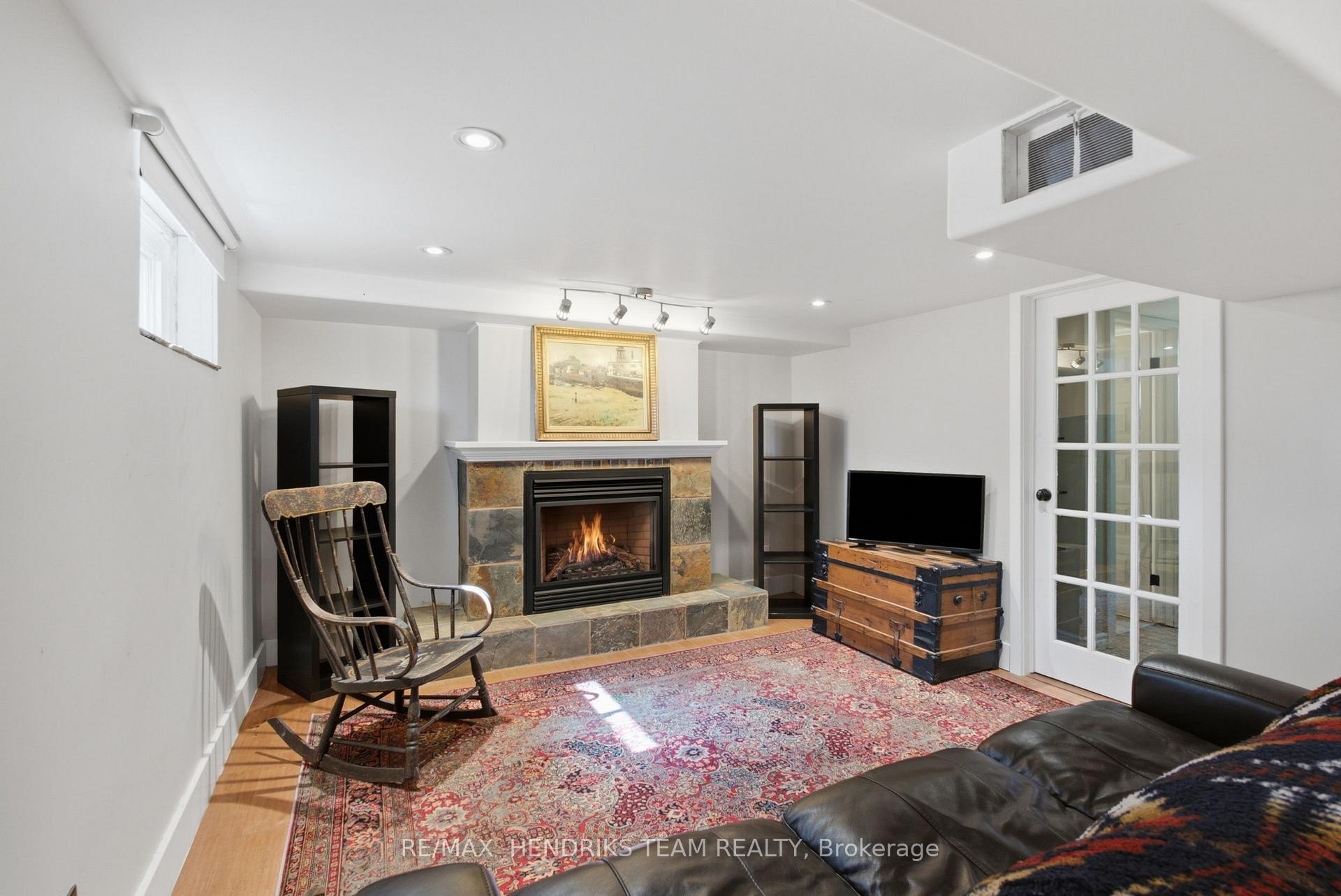 Photo 29 of 138 Kathleen Street, Guelph, Exhibition Park — HOMEH