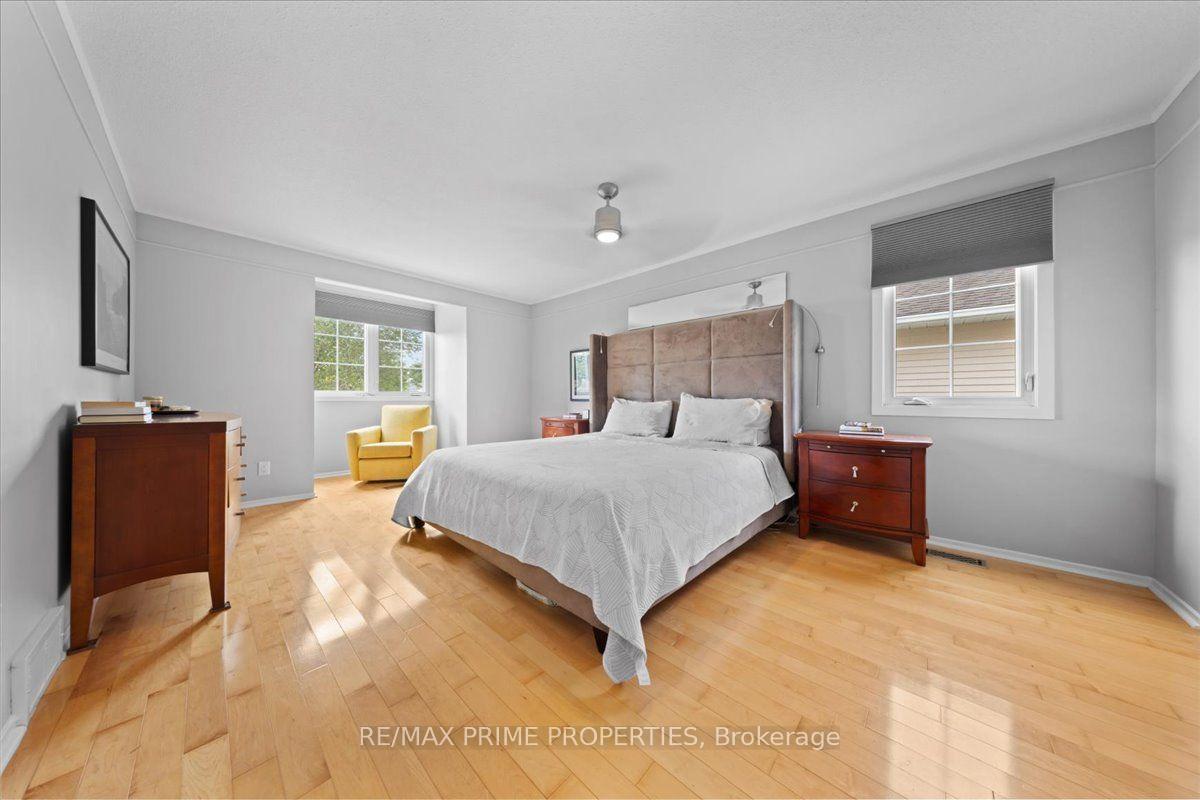 Photo 23 of 1009 Driftwood Crescent, Ottawa, Convent Glen — HOMEH