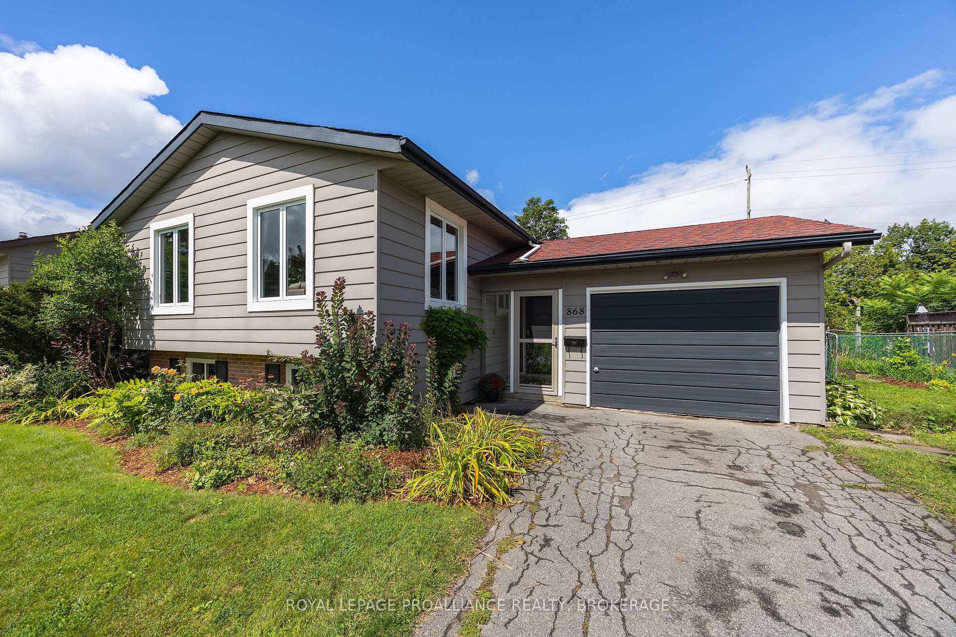 Photo 1 of 868 Allum Avenue, Kingston, South of Taylor-Kidd Blvd — HOMEH