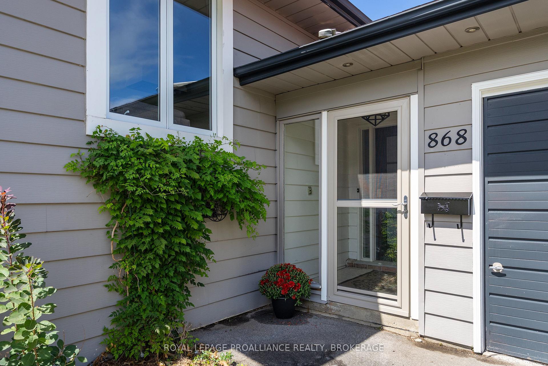 Photo 4 of 868 Allum Avenue, Kingston, South of Taylor-Kidd Blvd — HOMEH