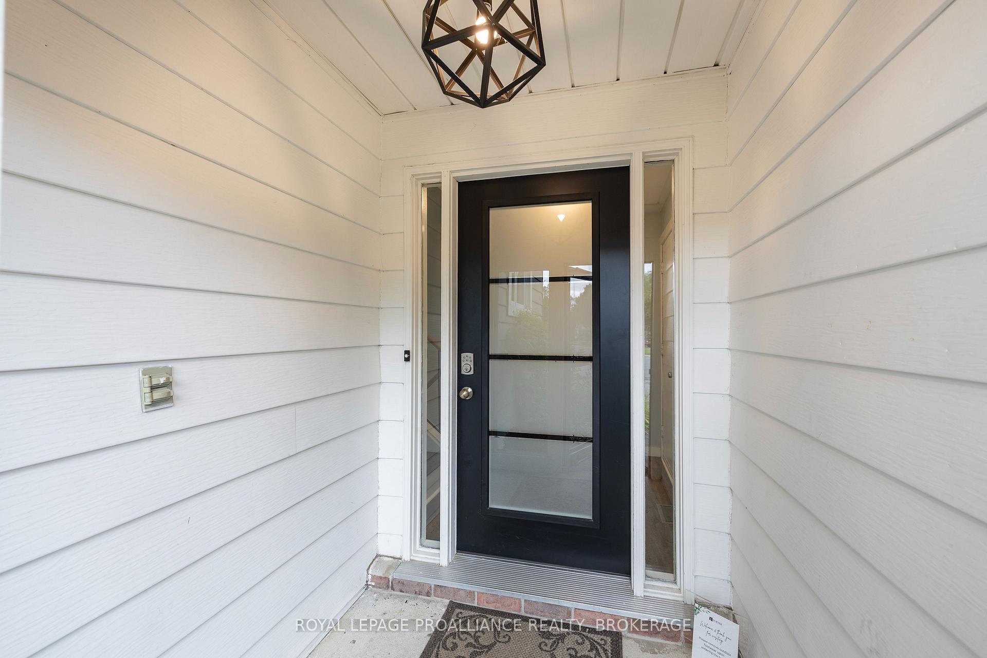 Photo 5 of 868 Allum Avenue, Kingston, South of Taylor-Kidd Blvd — HOMEH