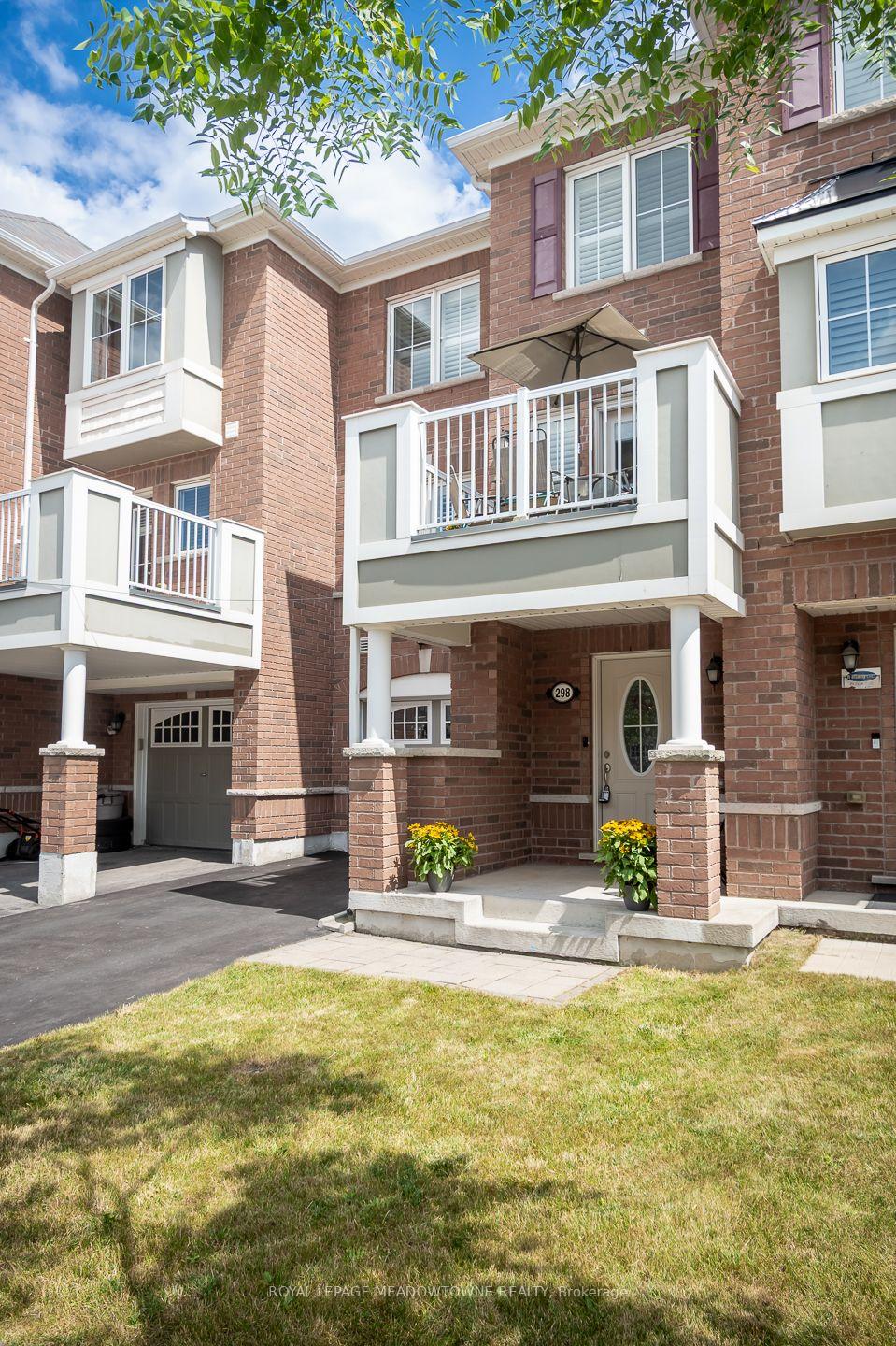 Front of 298 Reis Place