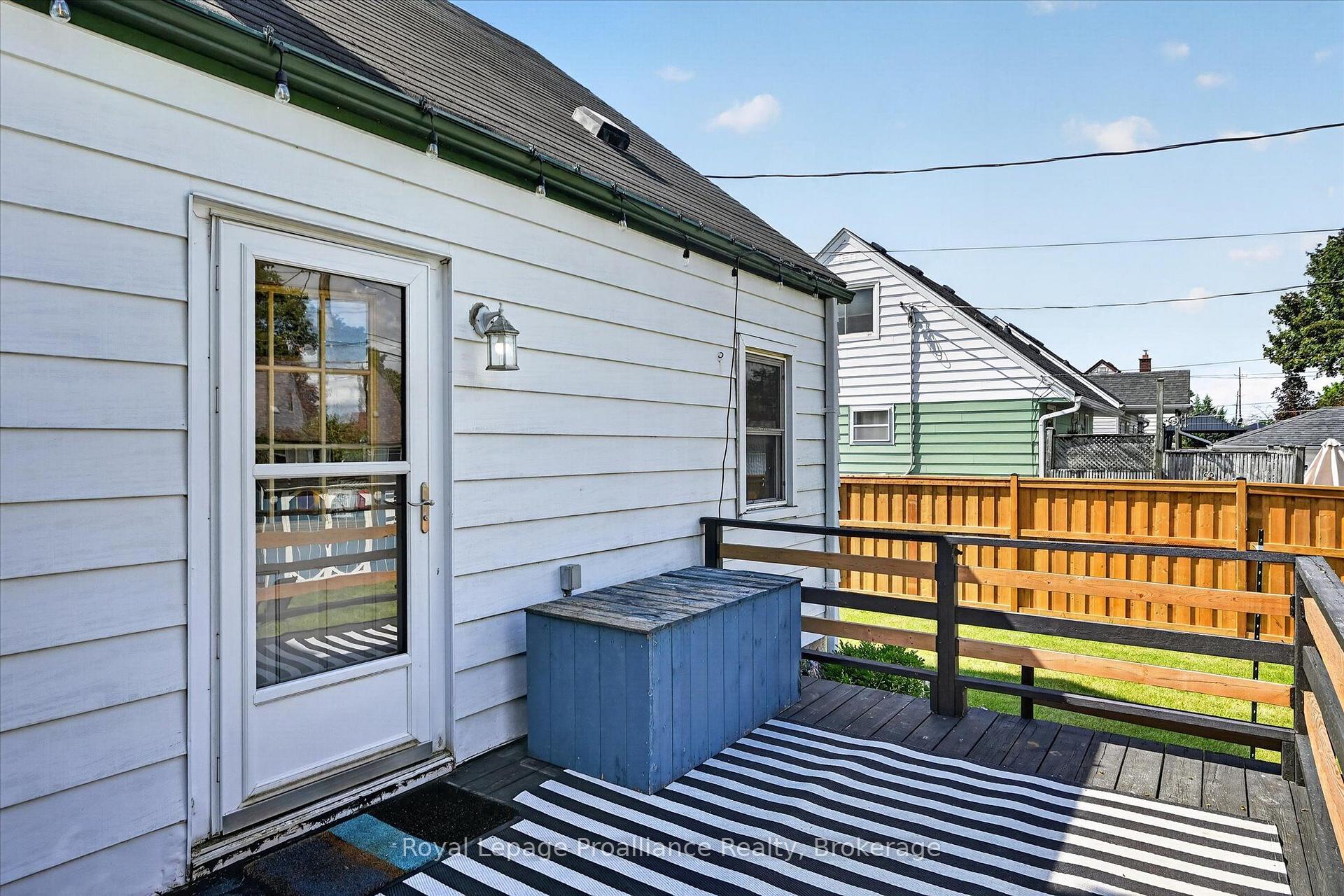 Photo 31 of 732 Gillespie Avenue, Peterborough, Otonabee Ward 1 — HOMEH