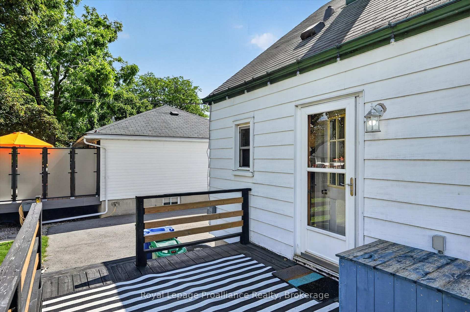 Photo 32 of 732 Gillespie Avenue, Peterborough, Otonabee Ward 1 — HOMEH