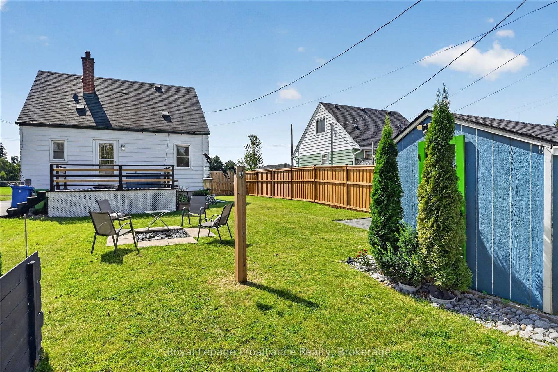 Photo 38 of 732 Gillespie Avenue, Peterborough, Otonabee Ward 1 — HOMEH