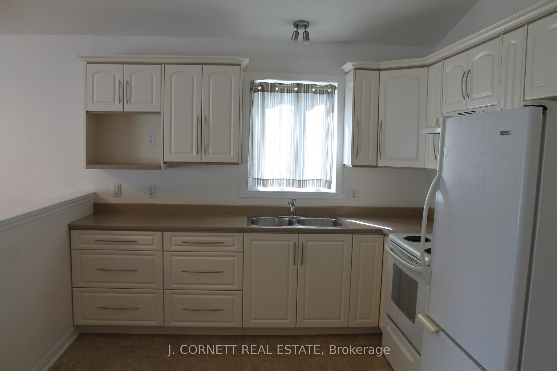 Photo 4 of 133 Dunbar Avenue, Cornwall, Cornwall — HOMEH