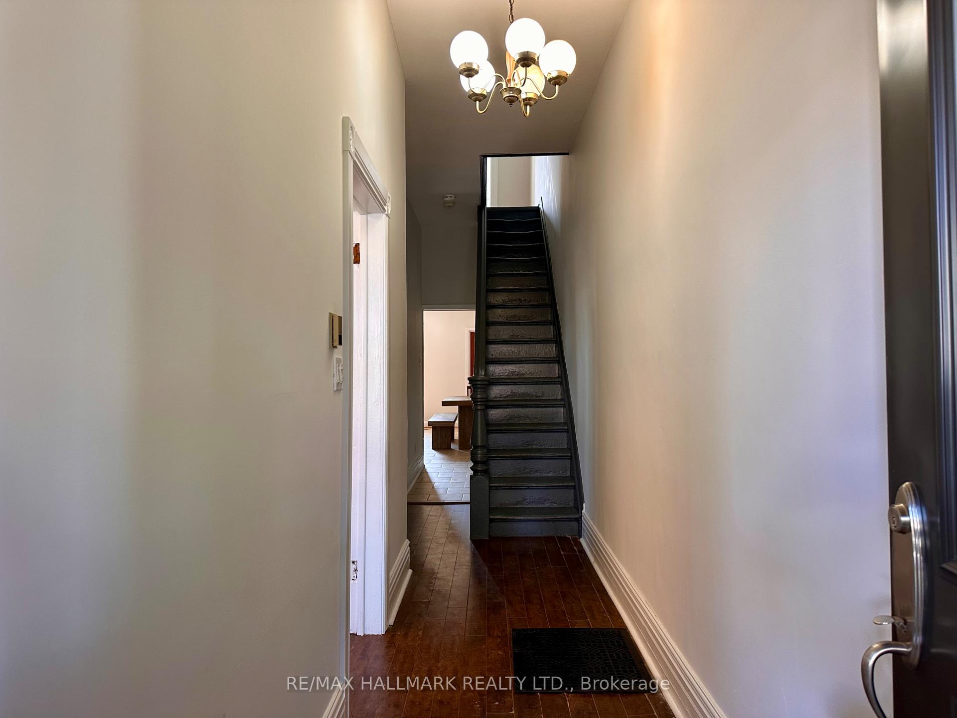 Photo 12 of 128 Brunswick Avenue, Toronto, University — HOMEH