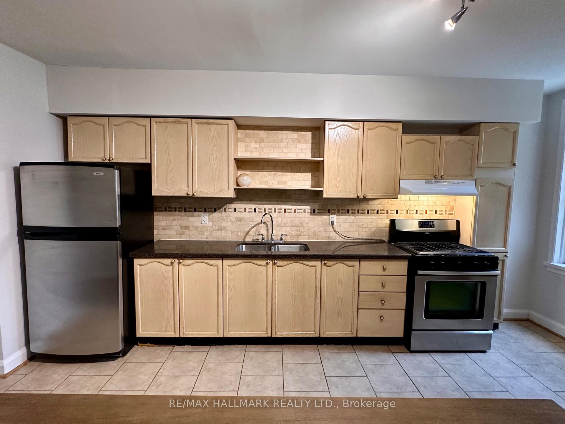 Photo 14 of 128 Brunswick Avenue, Toronto, University — HOMEH