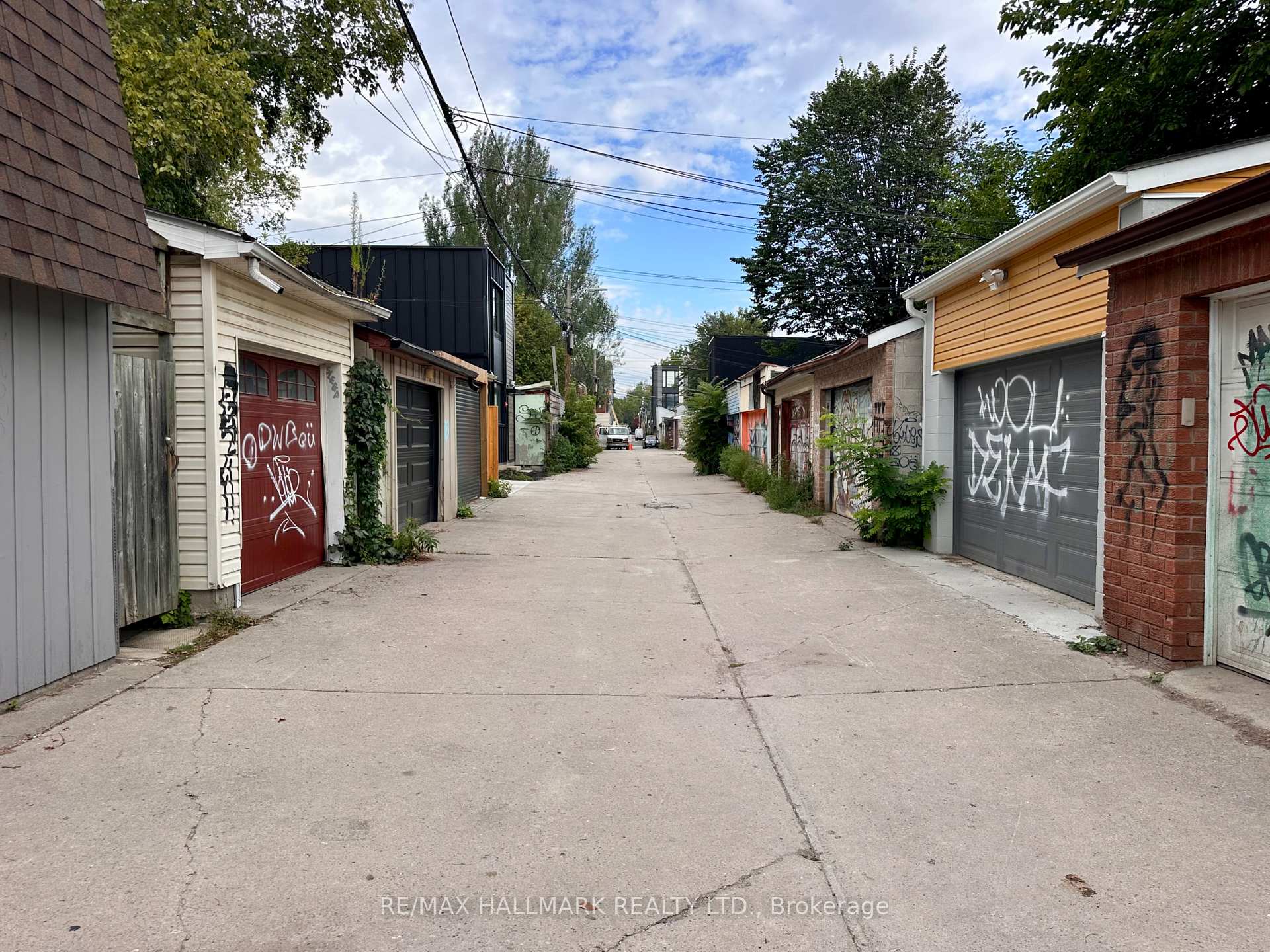 Photo 41 of 128 Brunswick Avenue, Toronto, University — HOMEH