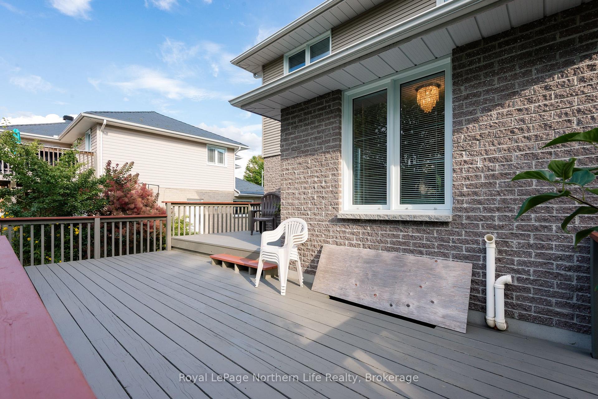 Photo 44 of 406 Pearce Street, North Bay, Airport — HOMEH