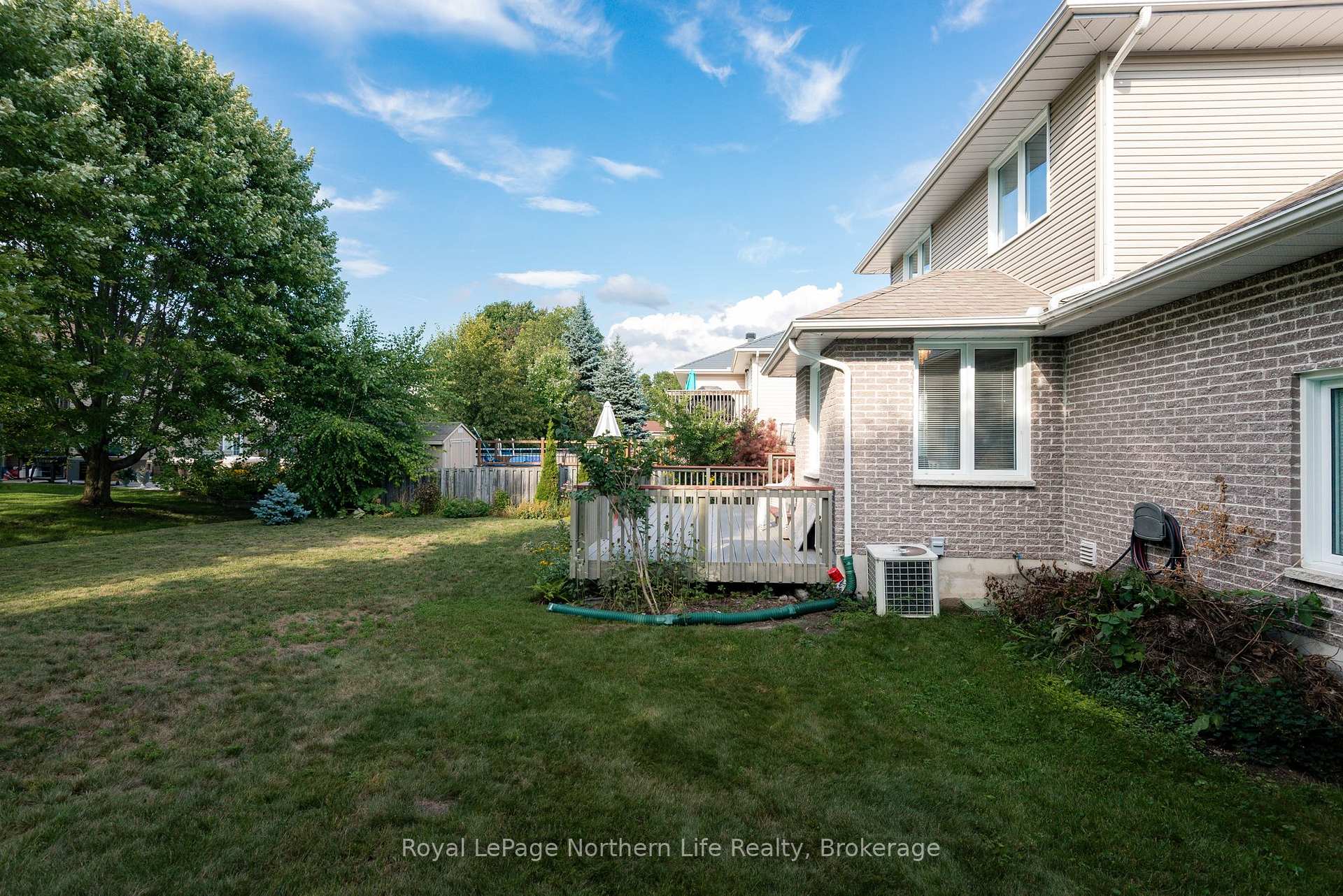 Photo 46 of 406 Pearce Street, North Bay, Airport — HOMEH