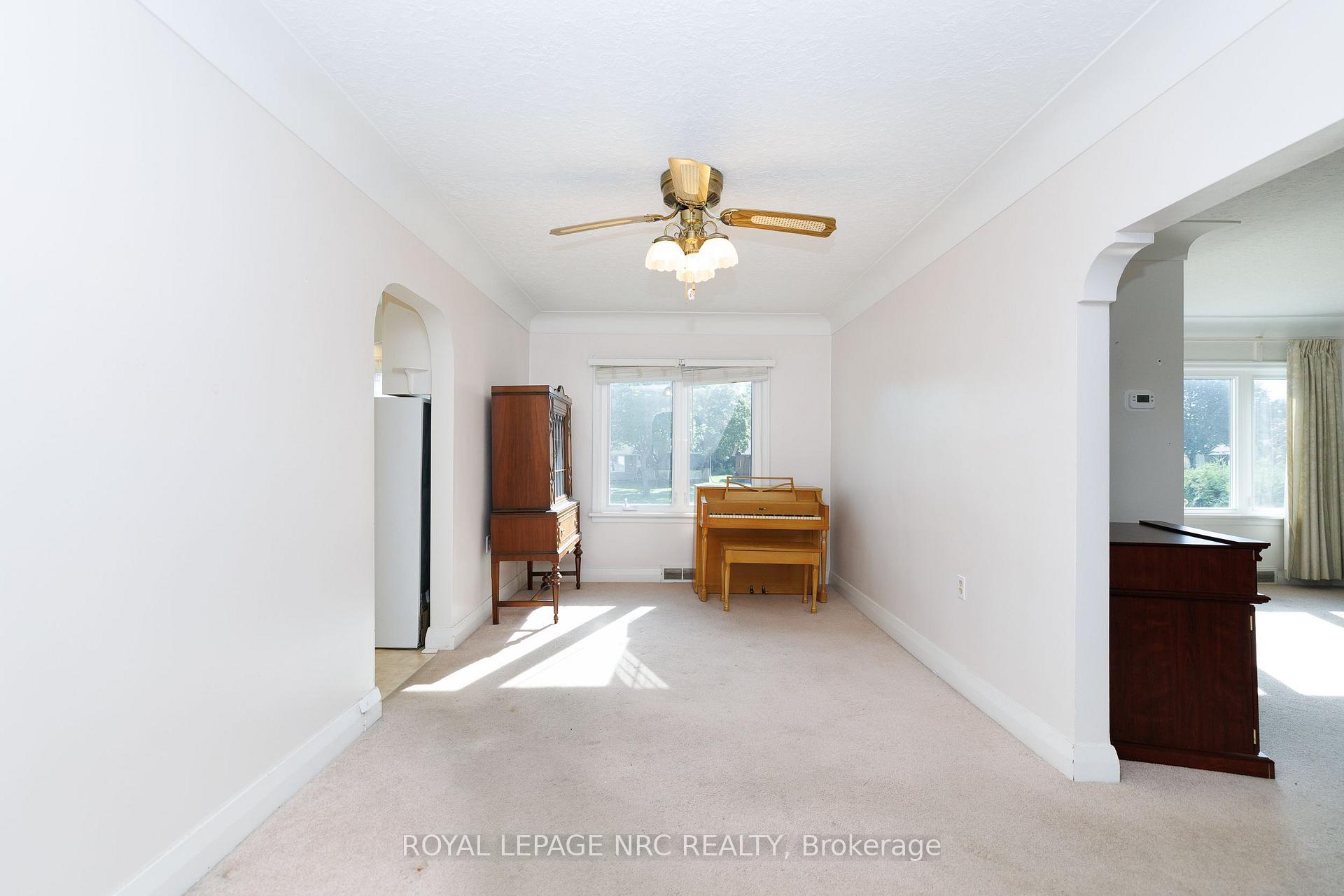 Photo 7 of 276 Glenridge Avenue, St. Catharines, Glendale/Glenridge — HOMEH