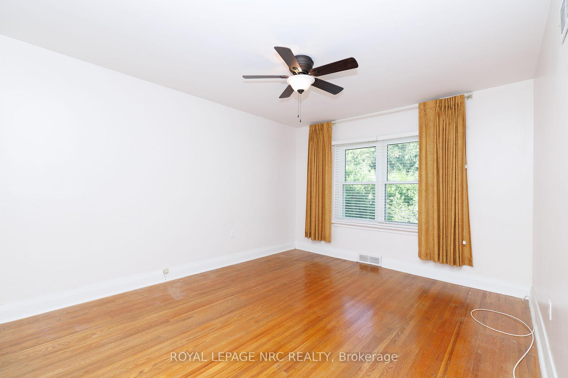 Photo 19 of 276 Glenridge Avenue, St. Catharines, Glendale/Glenridge — HOMEH