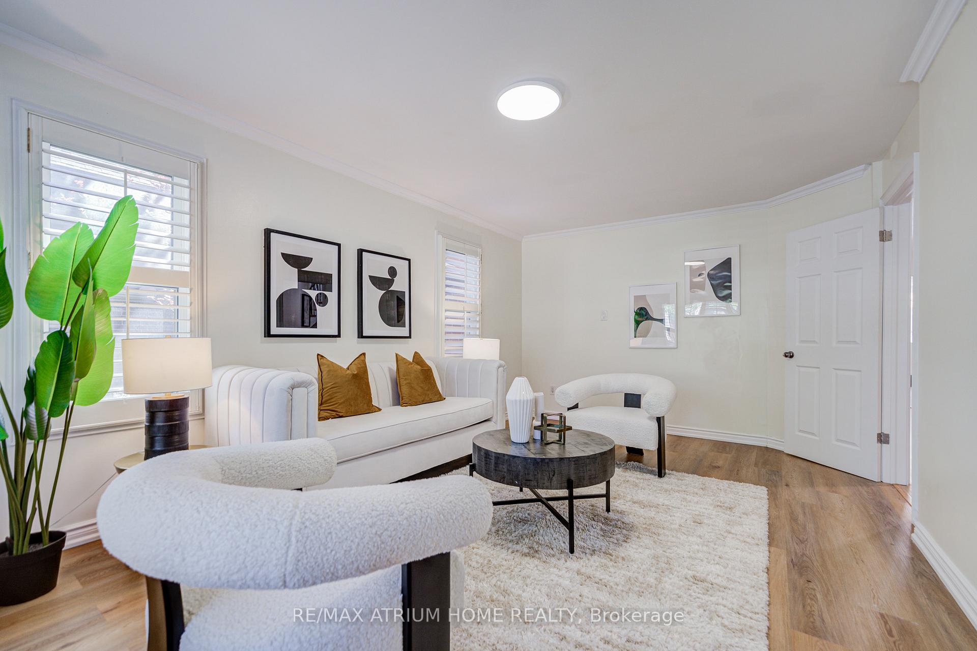 Photo 9 of 77 Rosedale Heights Drive, Vaughan, Uplands — HOMEH