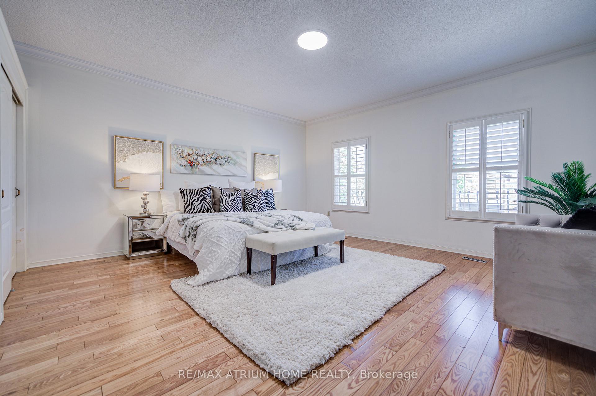 Photo 37 of 77 Rosedale Heights Drive, Vaughan, Uplands — HOMEH