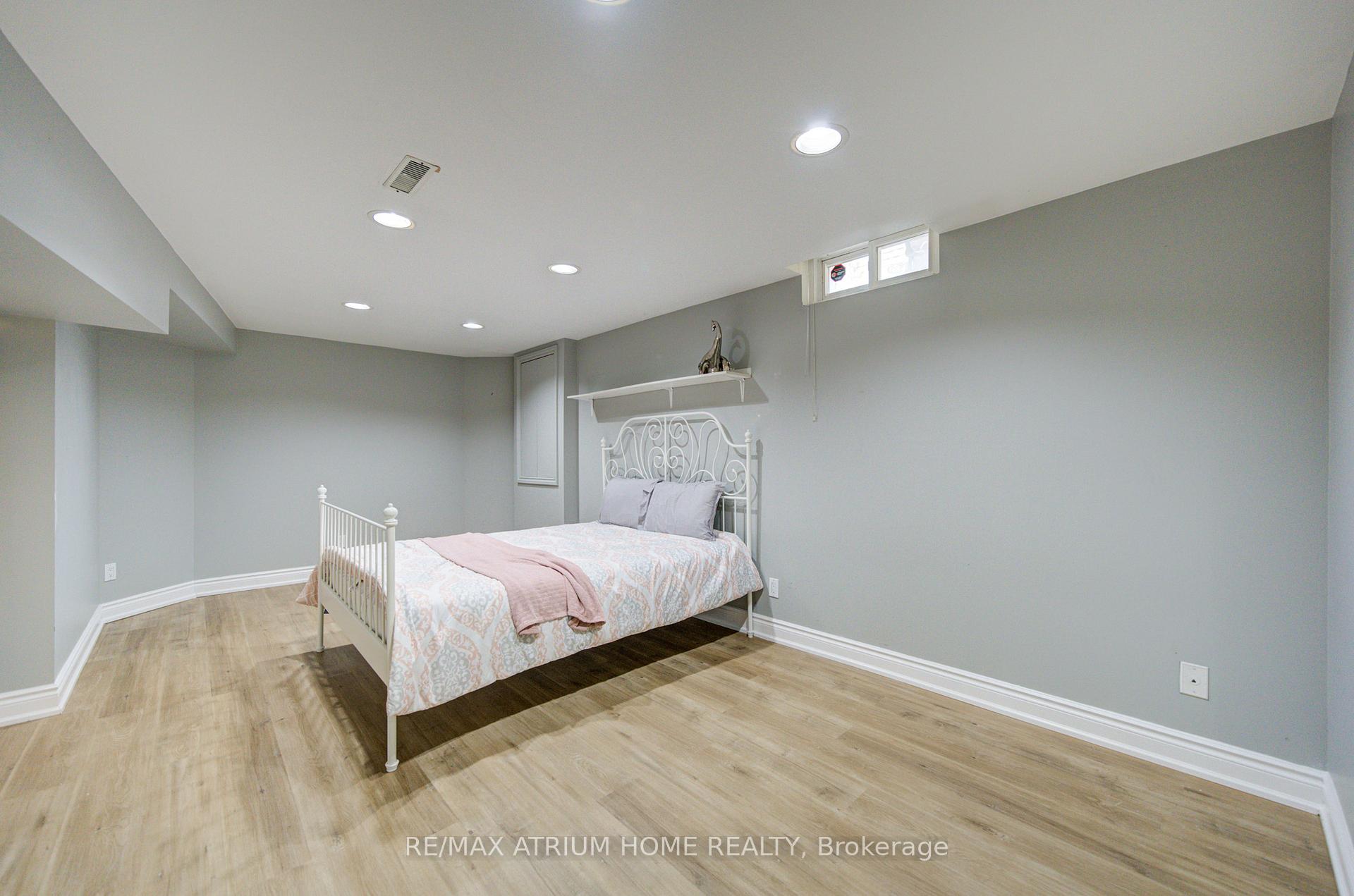 Photo 46 of 77 Rosedale Heights Drive, Vaughan, Uplands — HOMEH