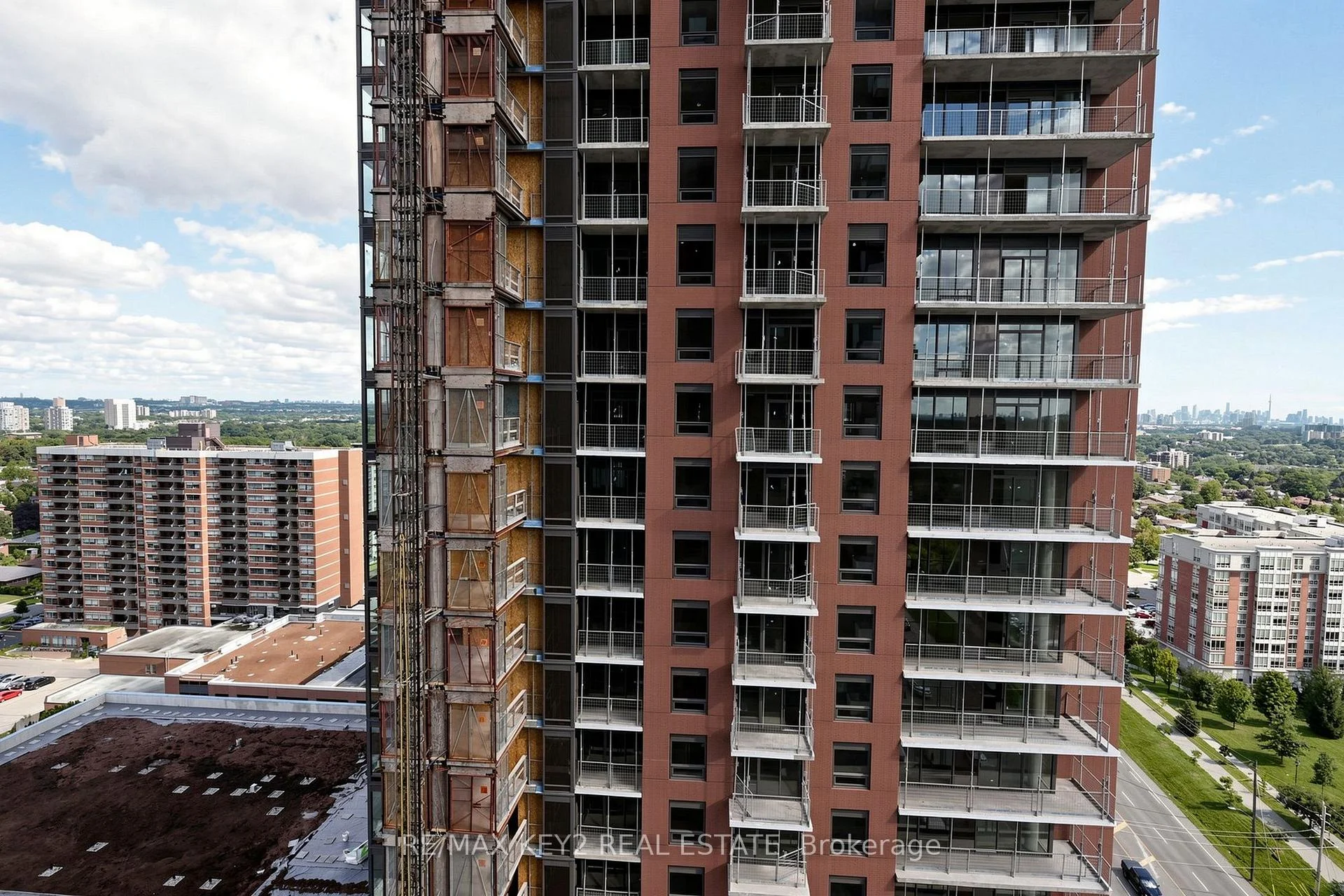 Photo 29 of Unit 1712, 4010 Eglinton Avenue W, Etobicoke, Humber Heights — HOMEH