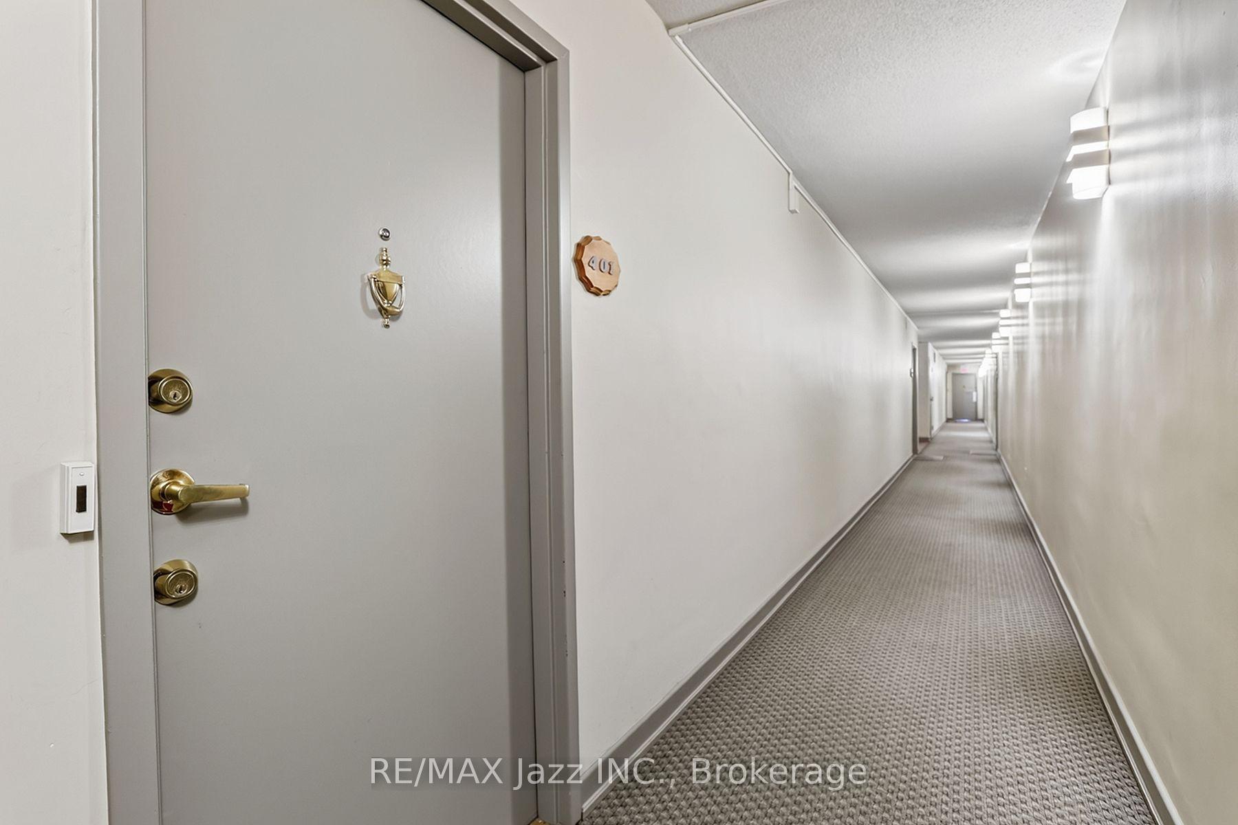 Photo 7 of Unit 305, 363 Simcoe Street N, Oshawa, O'Neill — HOMEH