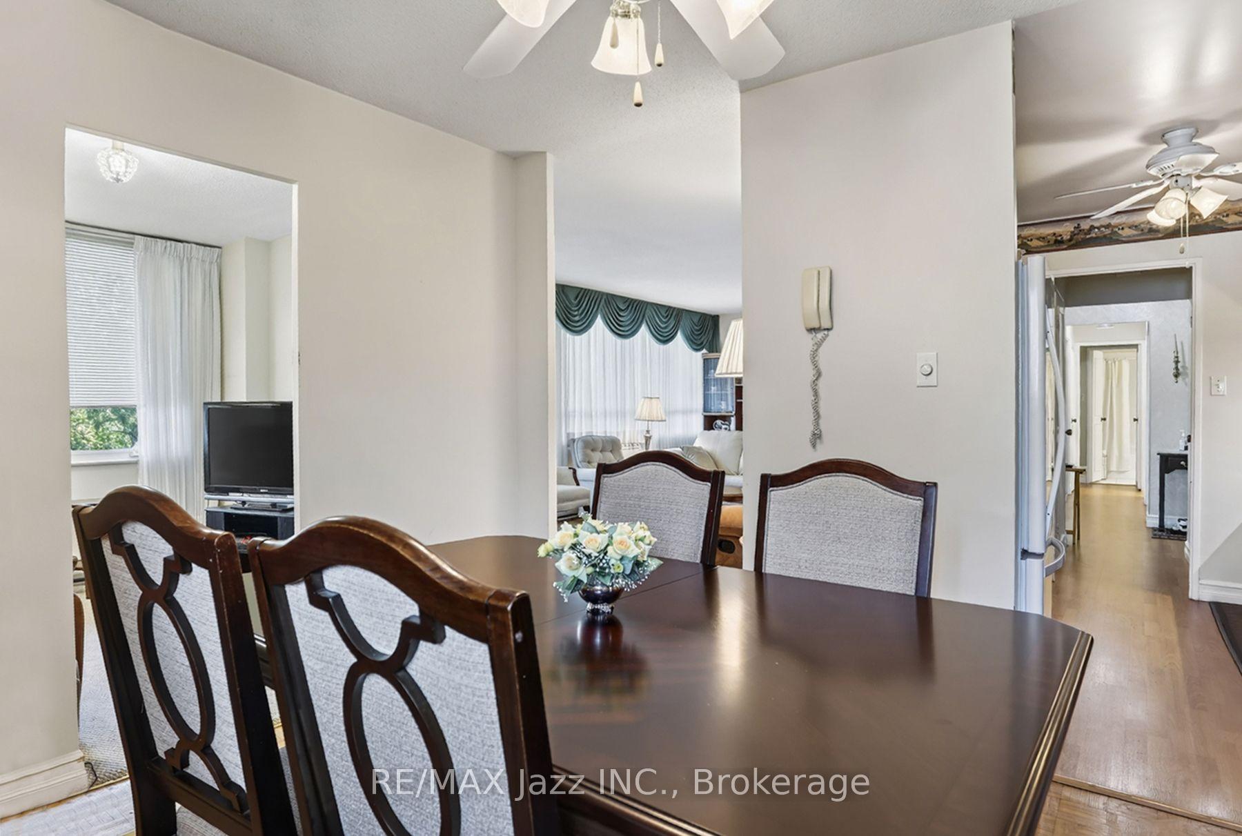 Photo 19 of Unit 305, 363 Simcoe Street N, Oshawa, O'Neill — HOMEH