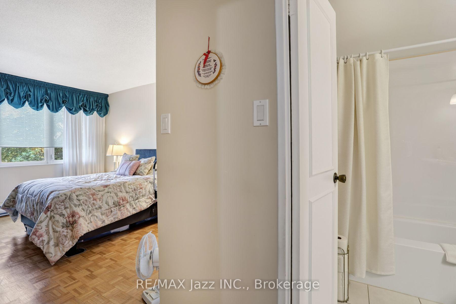Photo 24 of Unit 305, 363 Simcoe Street N, Oshawa, O'Neill — HOMEH