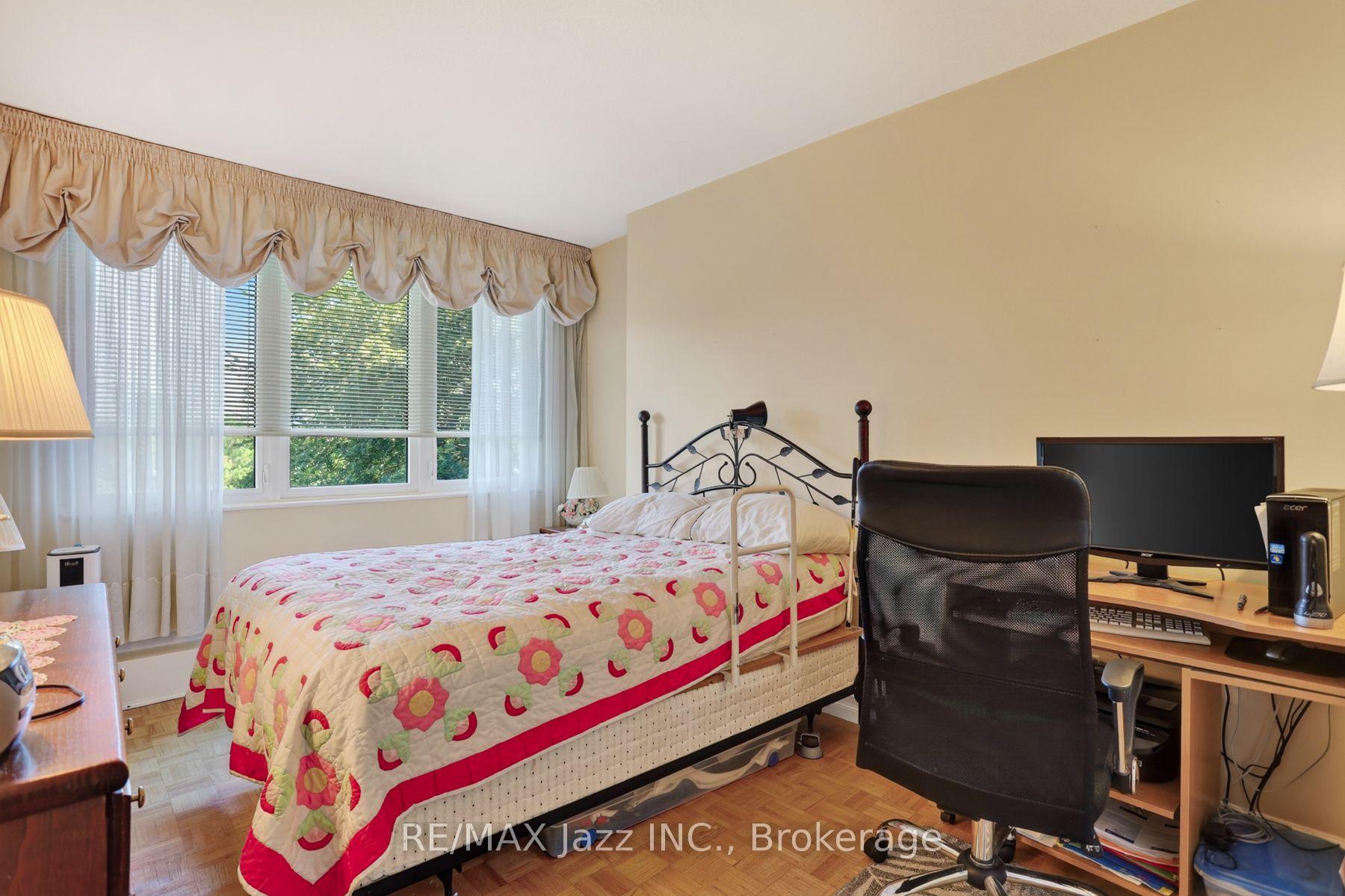 Photo 28 of Unit 305, 363 Simcoe Street N, Oshawa, O'Neill — HOMEH
