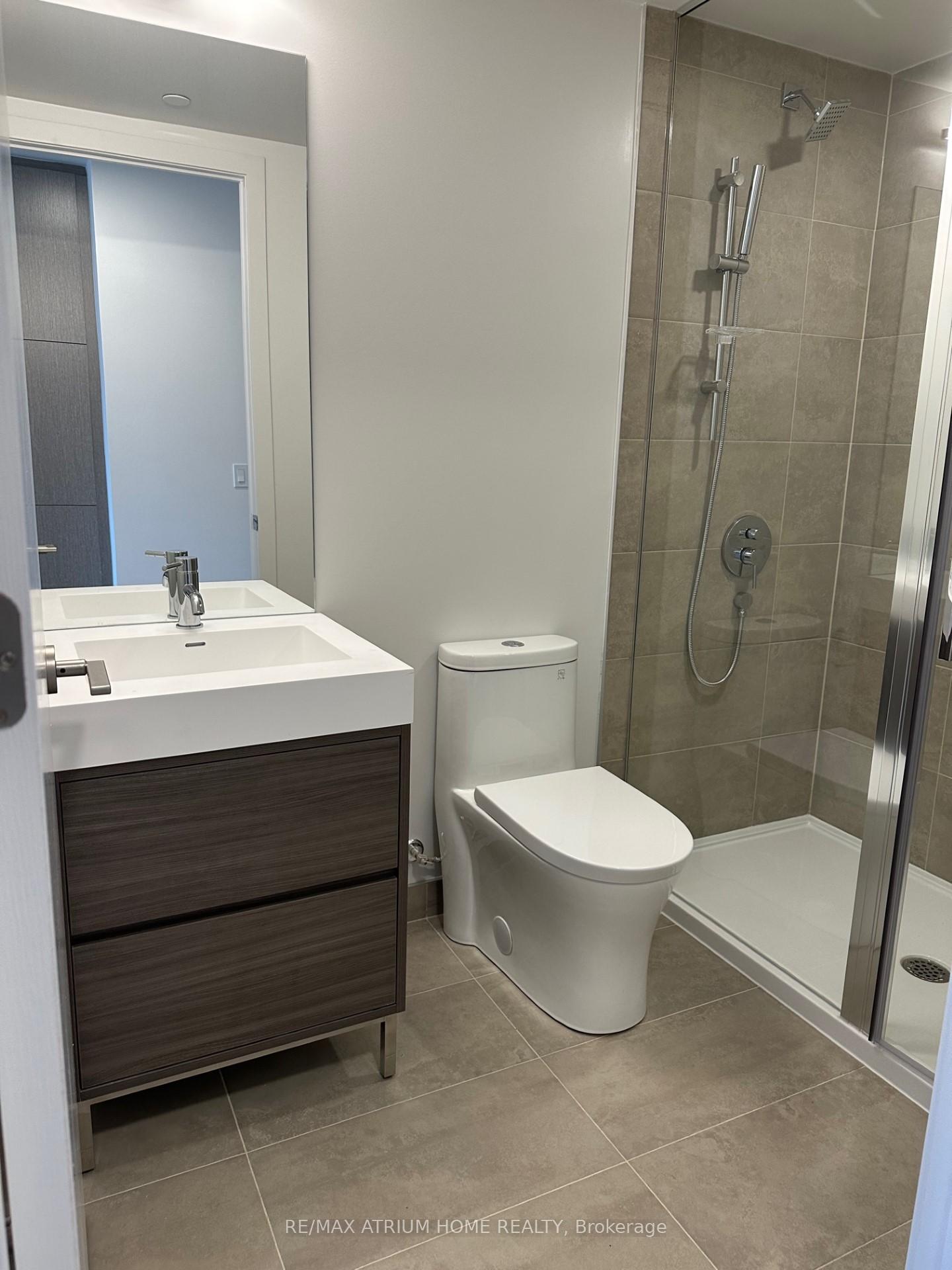 Photo 12 of Unit 909, 9 Tecumseth Street, Toronto, Niagara — HOMEH
