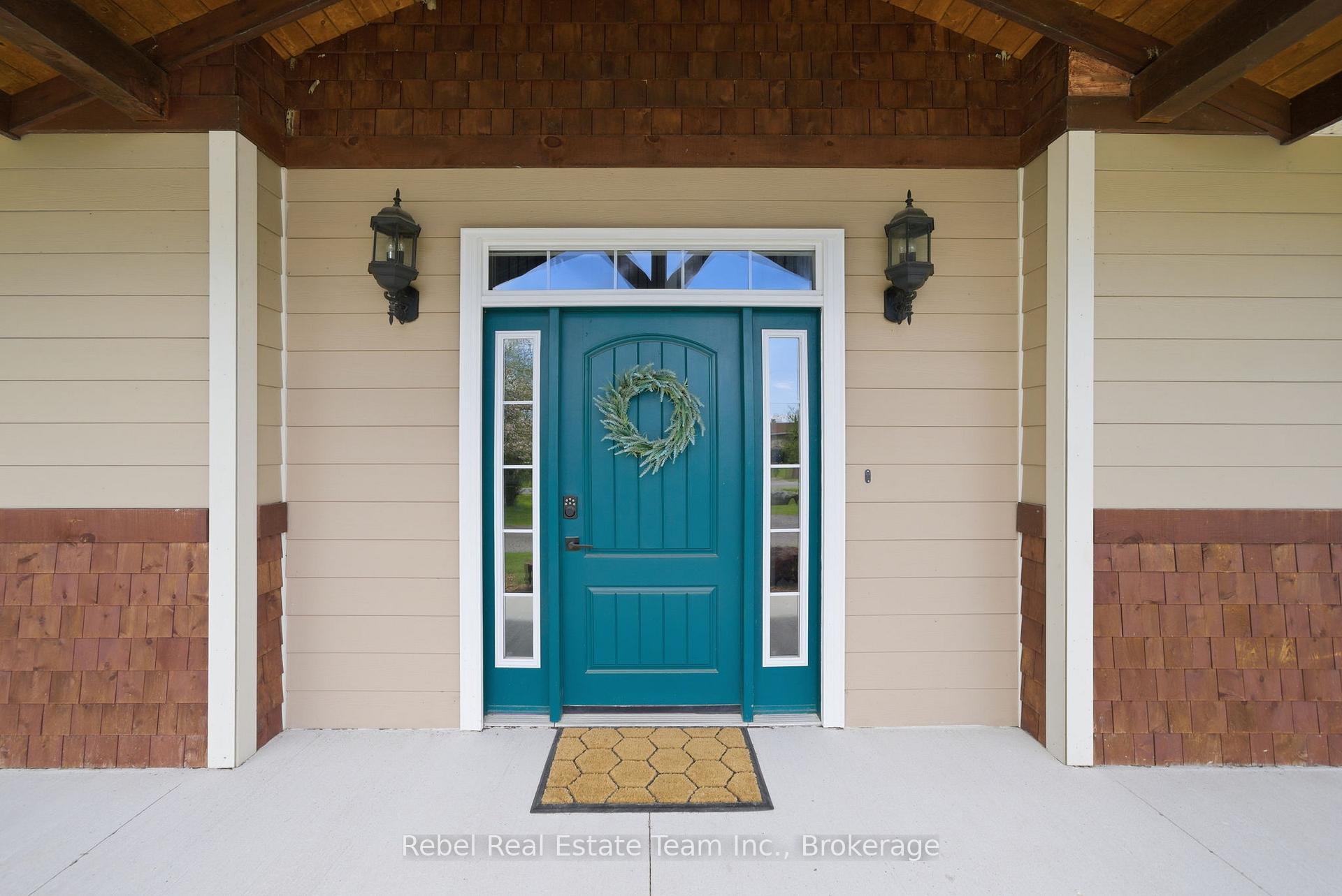 Photo 4 of 190 Lakeshore Road, Brighton, Rural Brighton — HOMEH