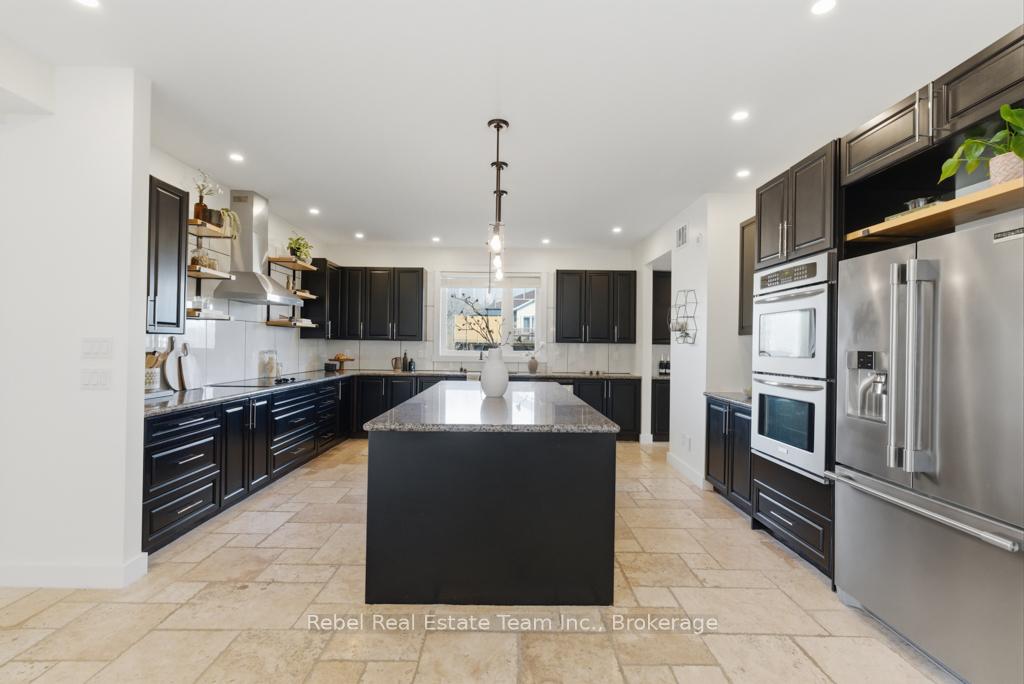 Photo 12 of 190 Lakeshore Road, Brighton, Rural Brighton — HOMEH